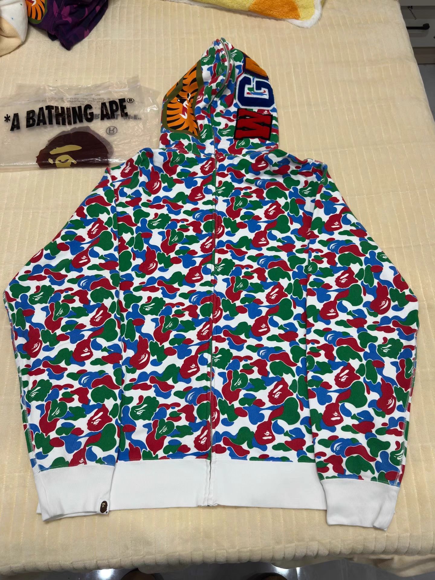 Bape Multi Camo Shark Zip-Up Hoodie Size US XXL / EU 58 / 5 - 2 Thumbnail