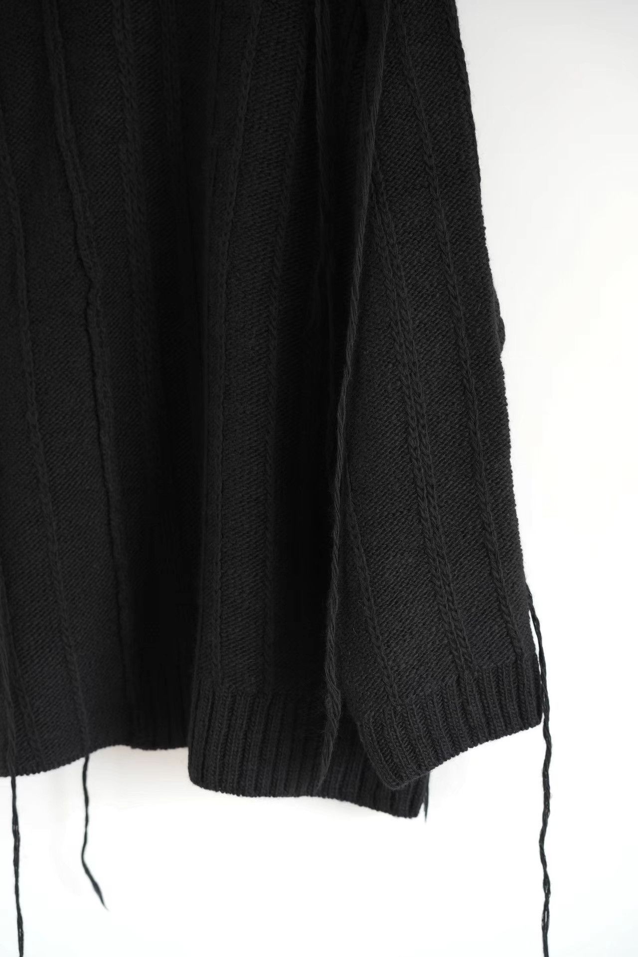 Yohji Yamamoto Black Cable Knit Long Sleeve Sweater with Fringes Size US L / EU 52-54 / 3 - 4 Thumbnail