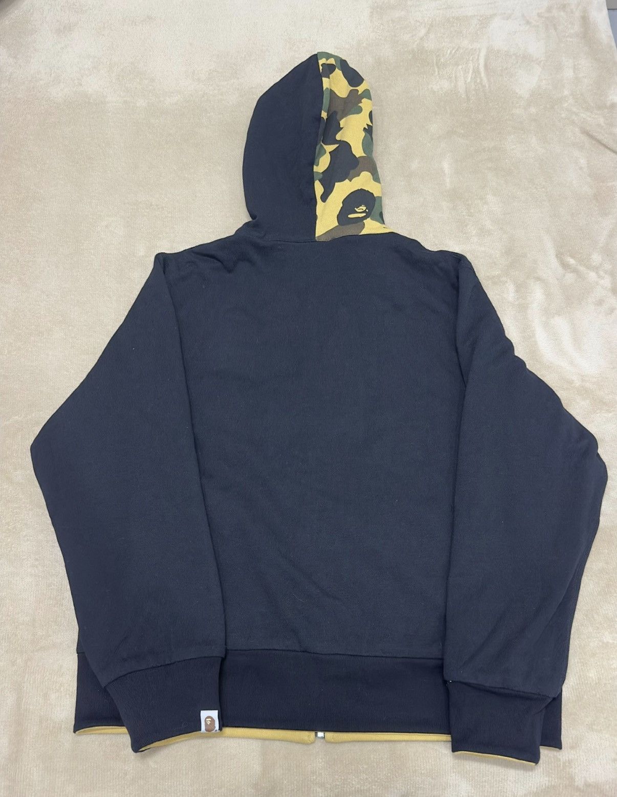 Bape Beige Camo Shark Zip-Up Hoodie Size L Size US L / EU 52-54 / 3 - 4 Thumbnail