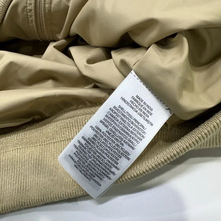 Polo Ralph Lauren Polo Ralph Lauren Solid Logo Embroidered Stowable Jacket Size US L / EU 52-54 / 3 - 6 Thumbnail