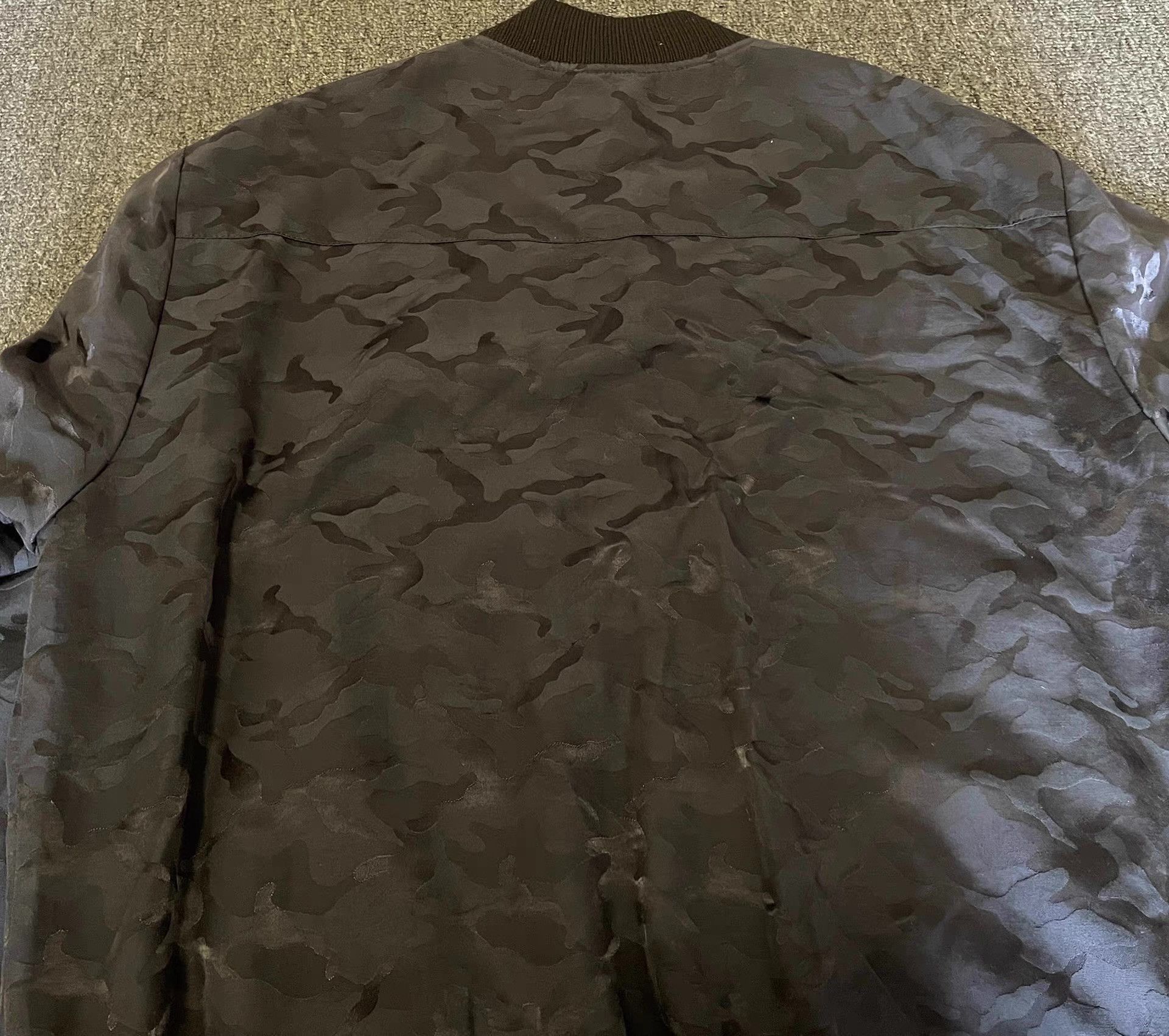 Saint Laurent Paris Multi Camouflage Bomber Jacket Size L Size US L / EU 52-54 / 3 - 7 Thumbnail