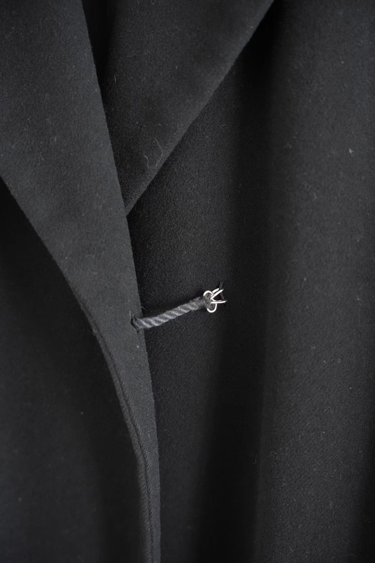 Yohji Yamamoto Black Long Structured Coat - Size M Size US M / EU 48-50 / 2 - 4 Thumbnail