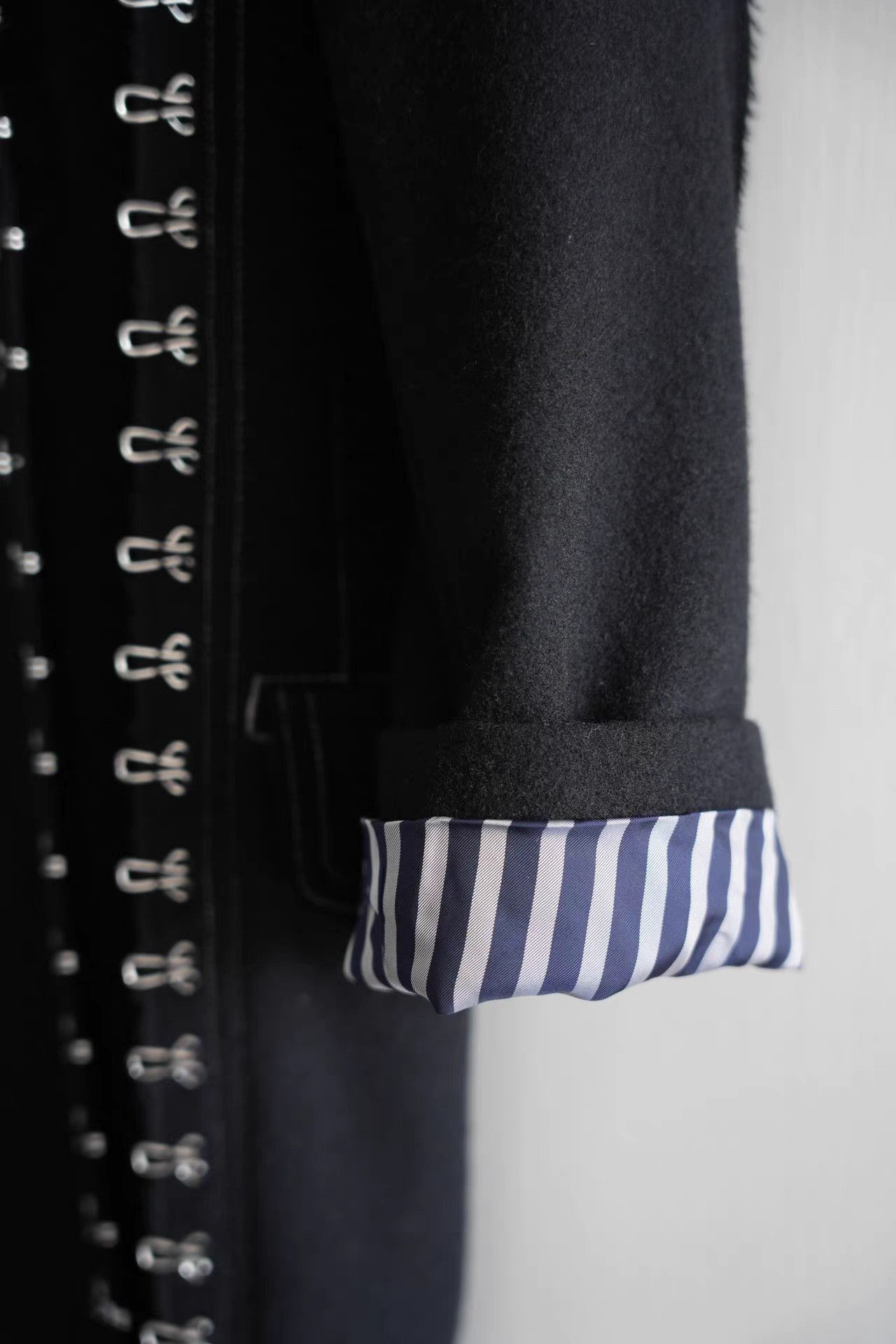 Yohji Yamamoto Black Structured Coat with Contrast Stitching Size US M / EU 48-50 / 2 - 7 Thumbnail