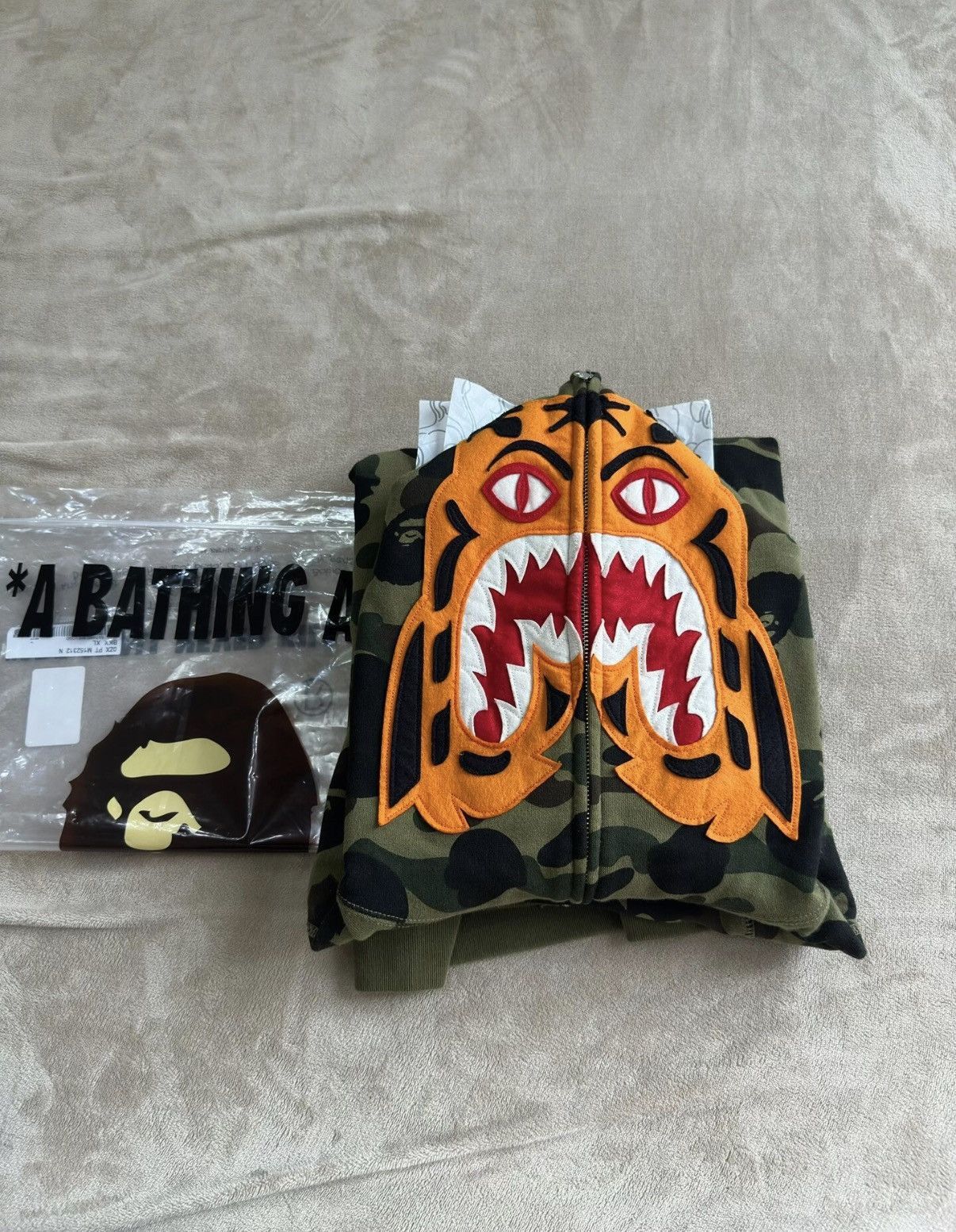 Bape Green Camo Tiger Face Zip-Up Hoodie Size US XL / EU 56 / 4 - 8 Thumbnail