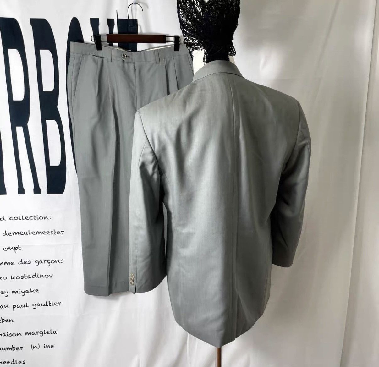 Valentino Gray Double-Breasted Suit Set Size M Size US M / EU 48-50 / 2 - 5 Thumbnail