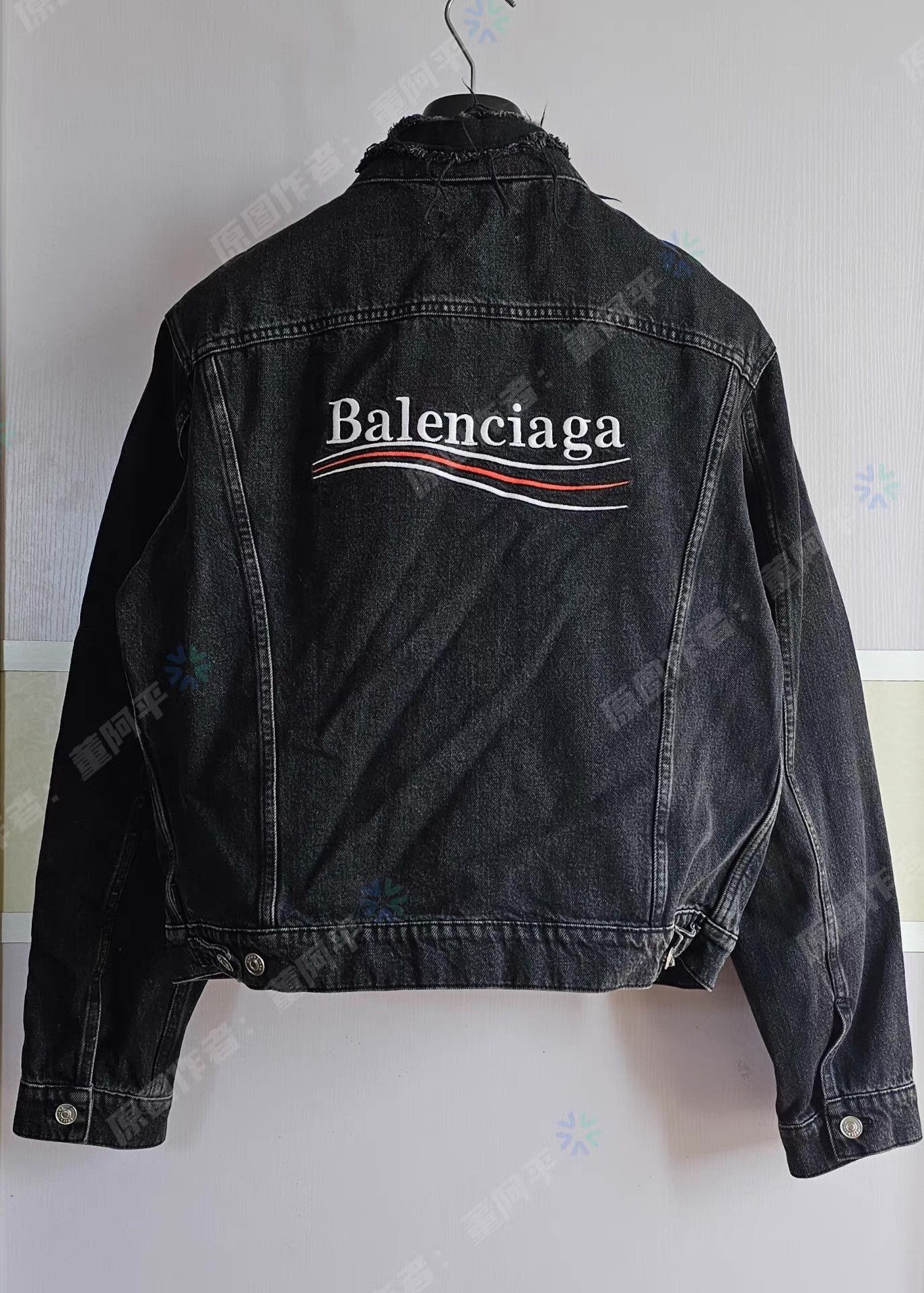 Balenciaga Black Denim Jacket with Button Front, Size M Size US M / EU 48-50 / 2 - 3 Thumbnail