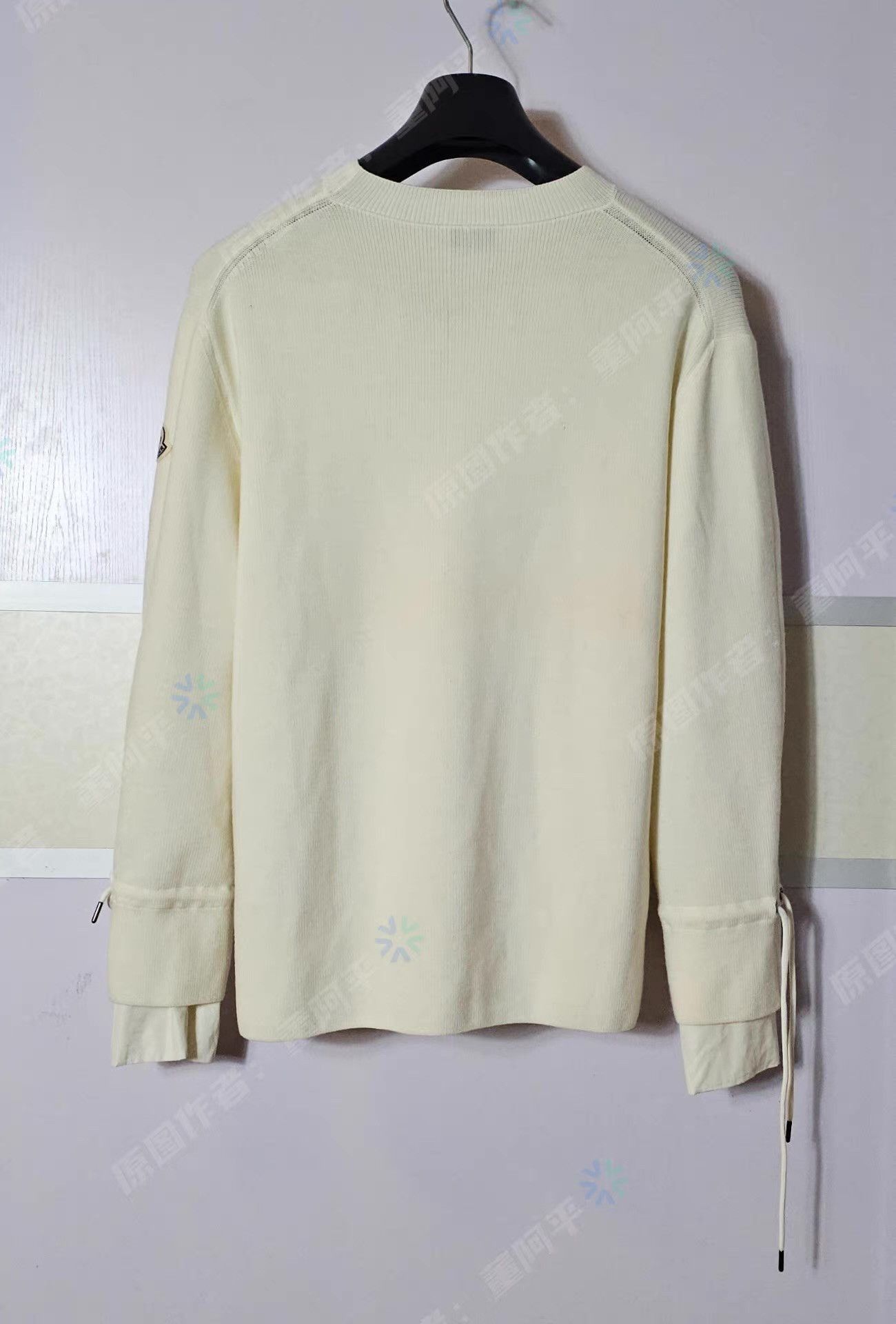 Moncler Beige Long Sleeve Knit Sweater Size S Size US S / EU 44-46 / 1 - 4 Thumbnail