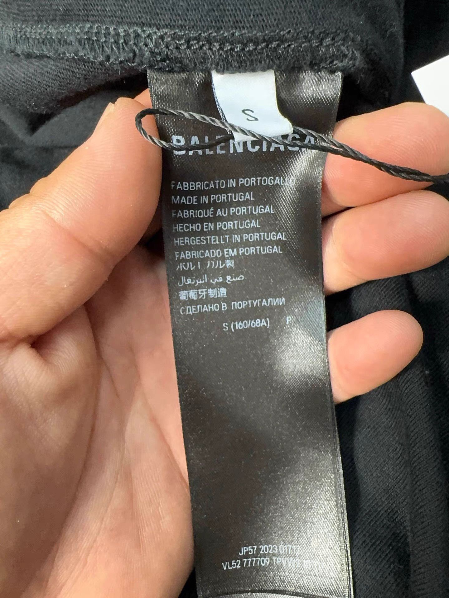 Balenciaga Black Athletic Shorts with Embroidered Crest, Size 32 Size US 32 / EU 48 - 6 Thumbnail