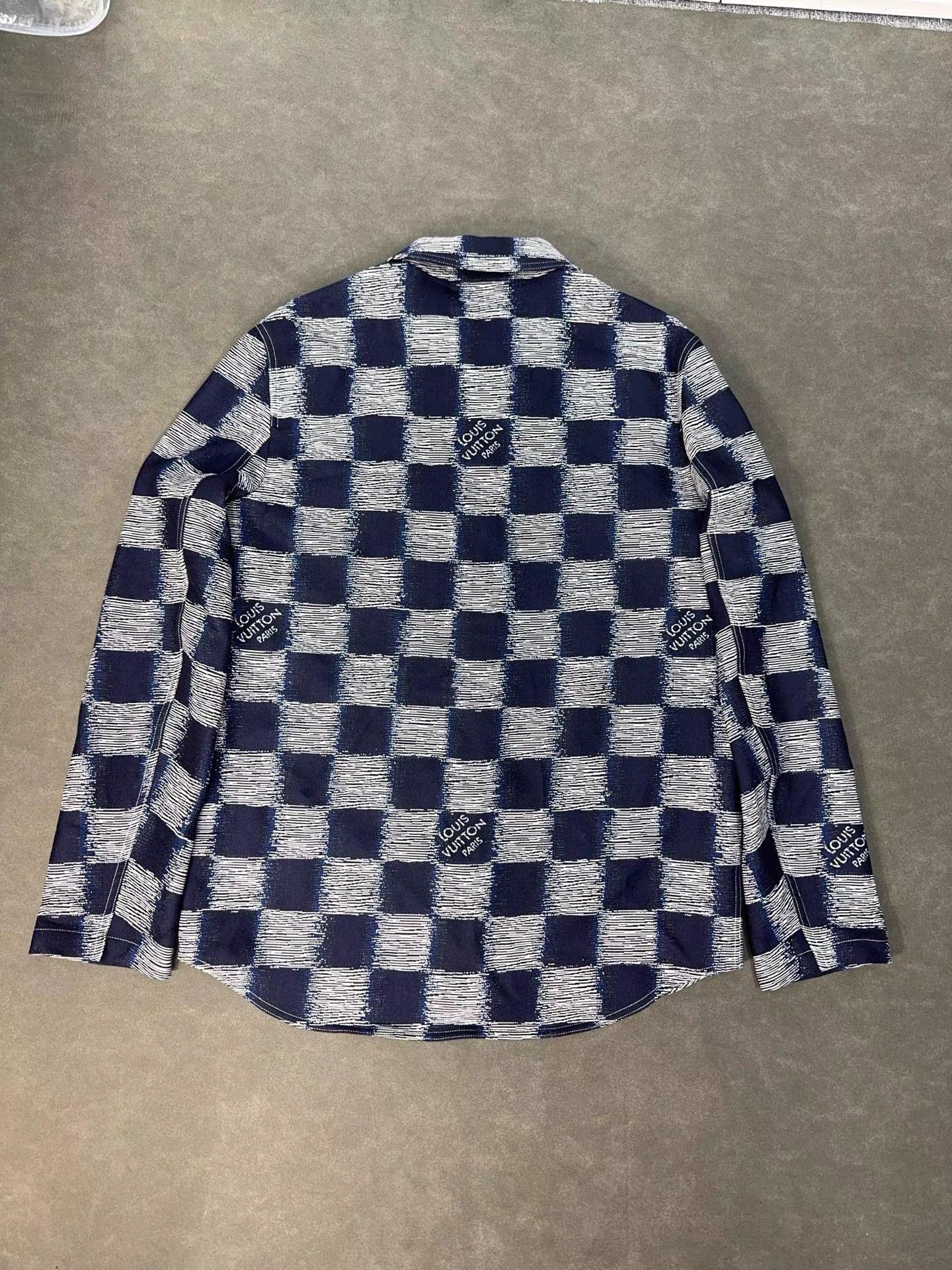Louis Vuitton Black Checkered Long Sleeve Button-Up Shirt Size US XL / EU 56 / 4 - 3 Thumbnail