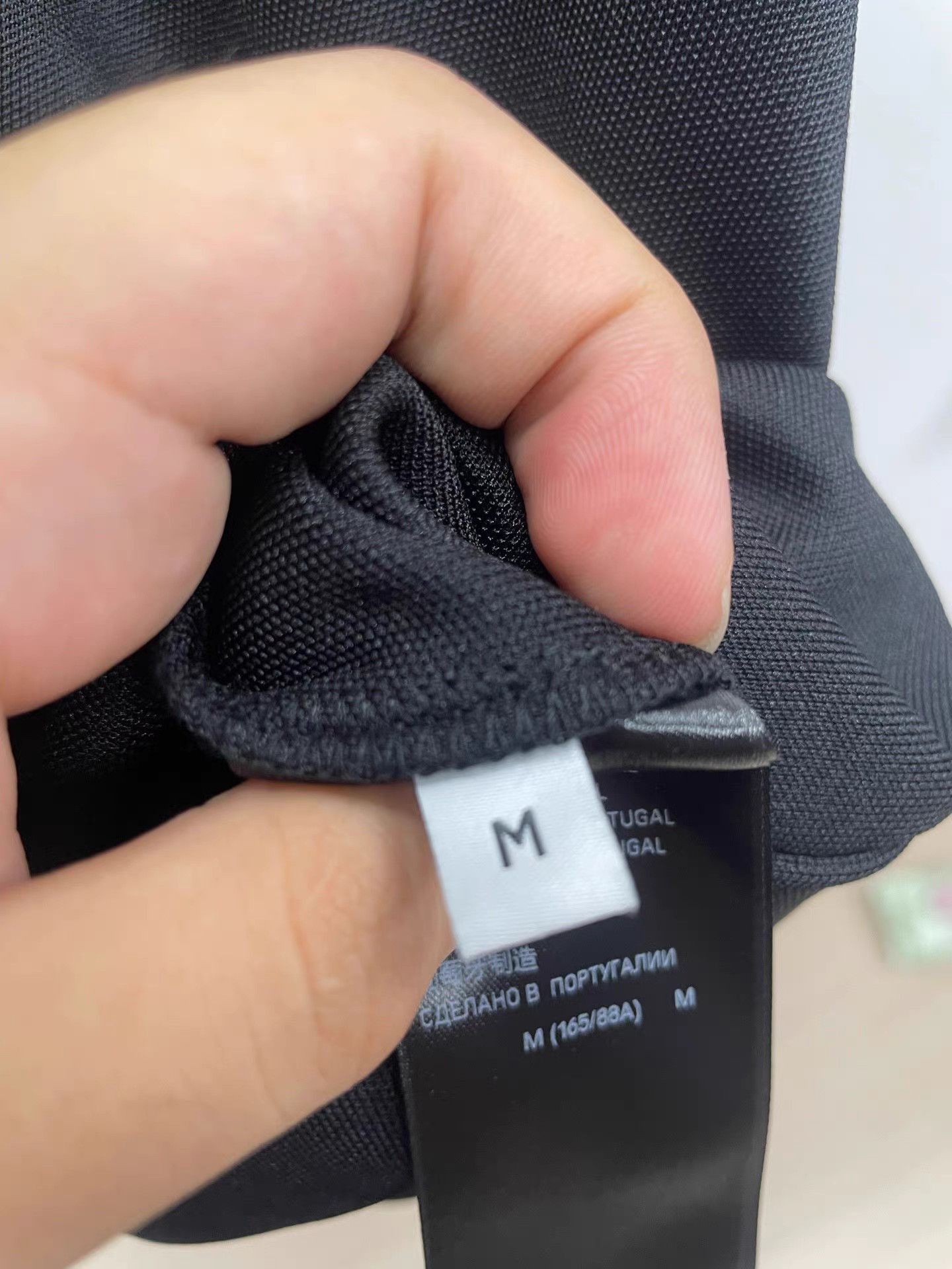 Balenciaga Black V-Neck Long Sleeve Shirt Size M Size US M / EU 48-50 / 2 - 4 Thumbnail
