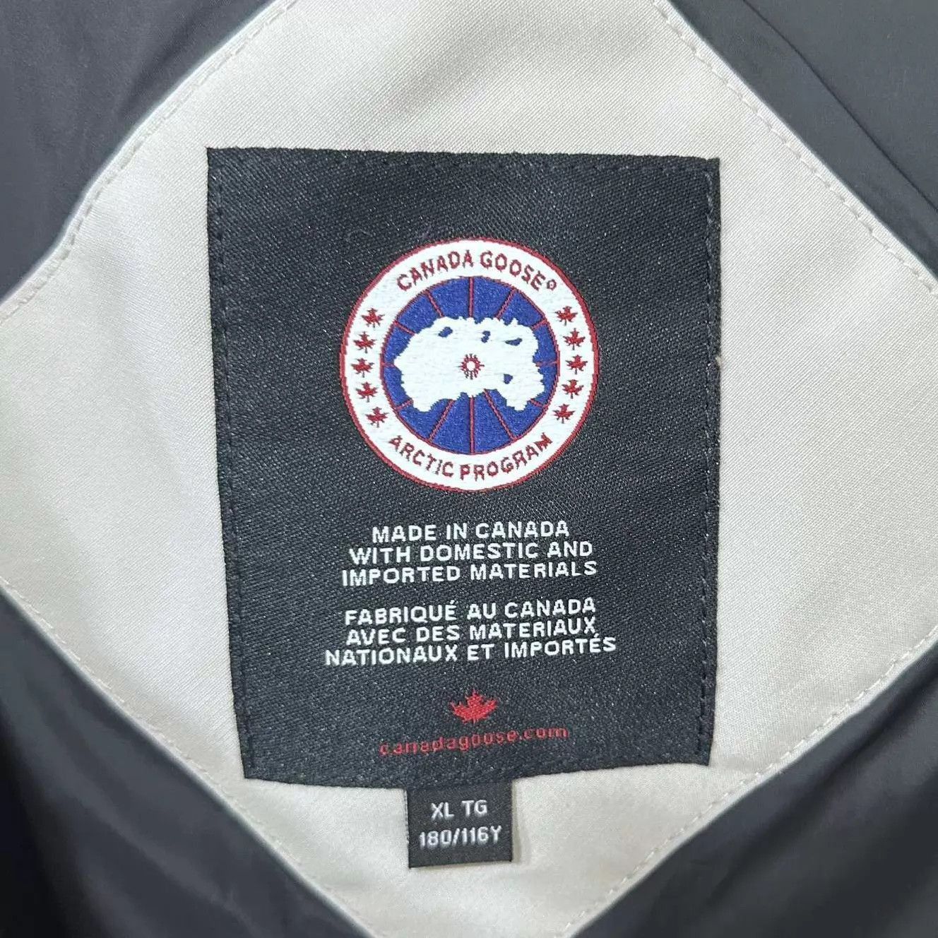 Canada Goose Fur-Hooded Heavy Puffer Coat Size US XL / EU 56 / 4 - 4 Thumbnail