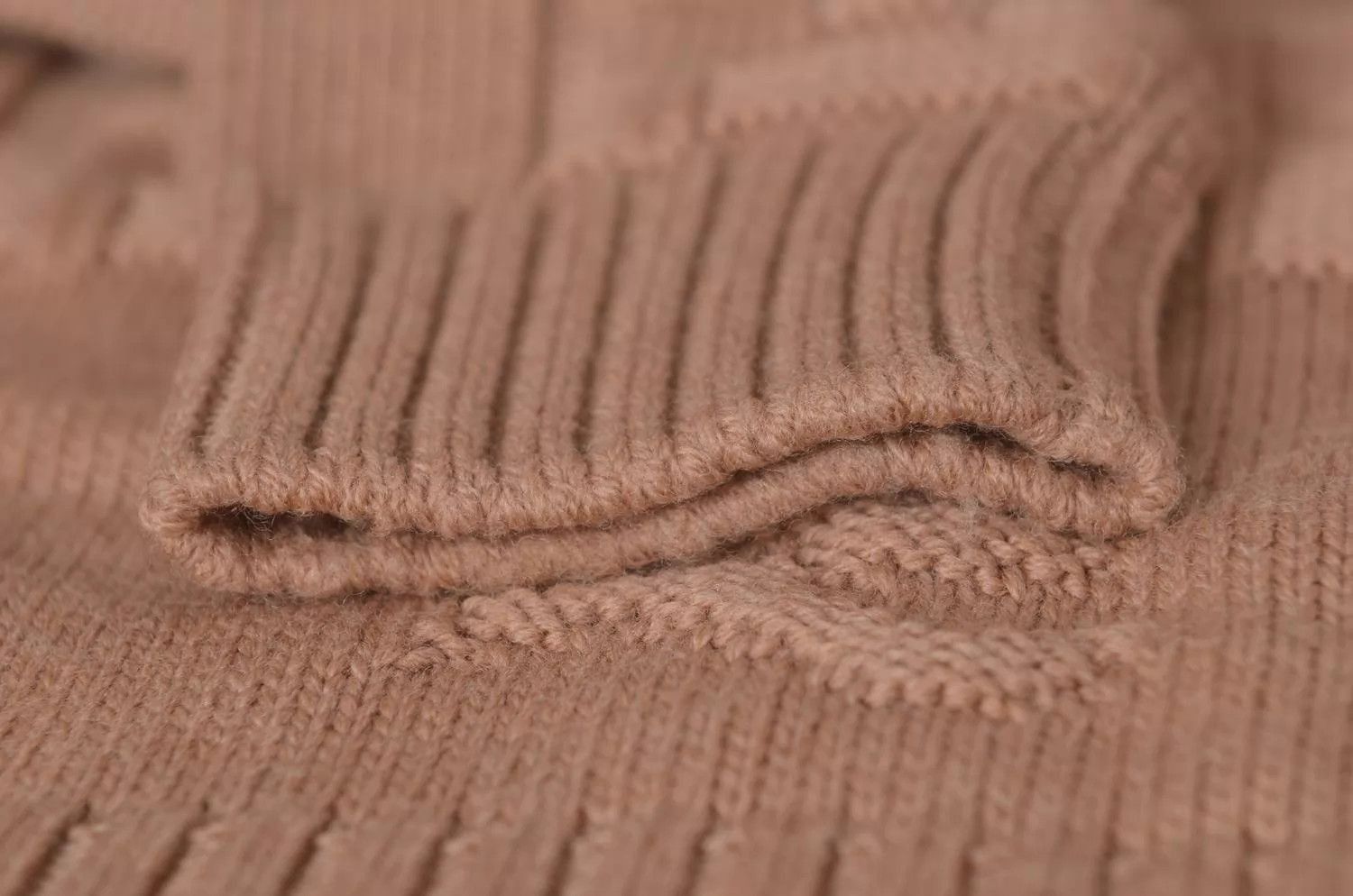 Fendi Turtleneck Sweater with Pattern, Multi Size US M / EU 48-50 / 2 - 7 Thumbnail