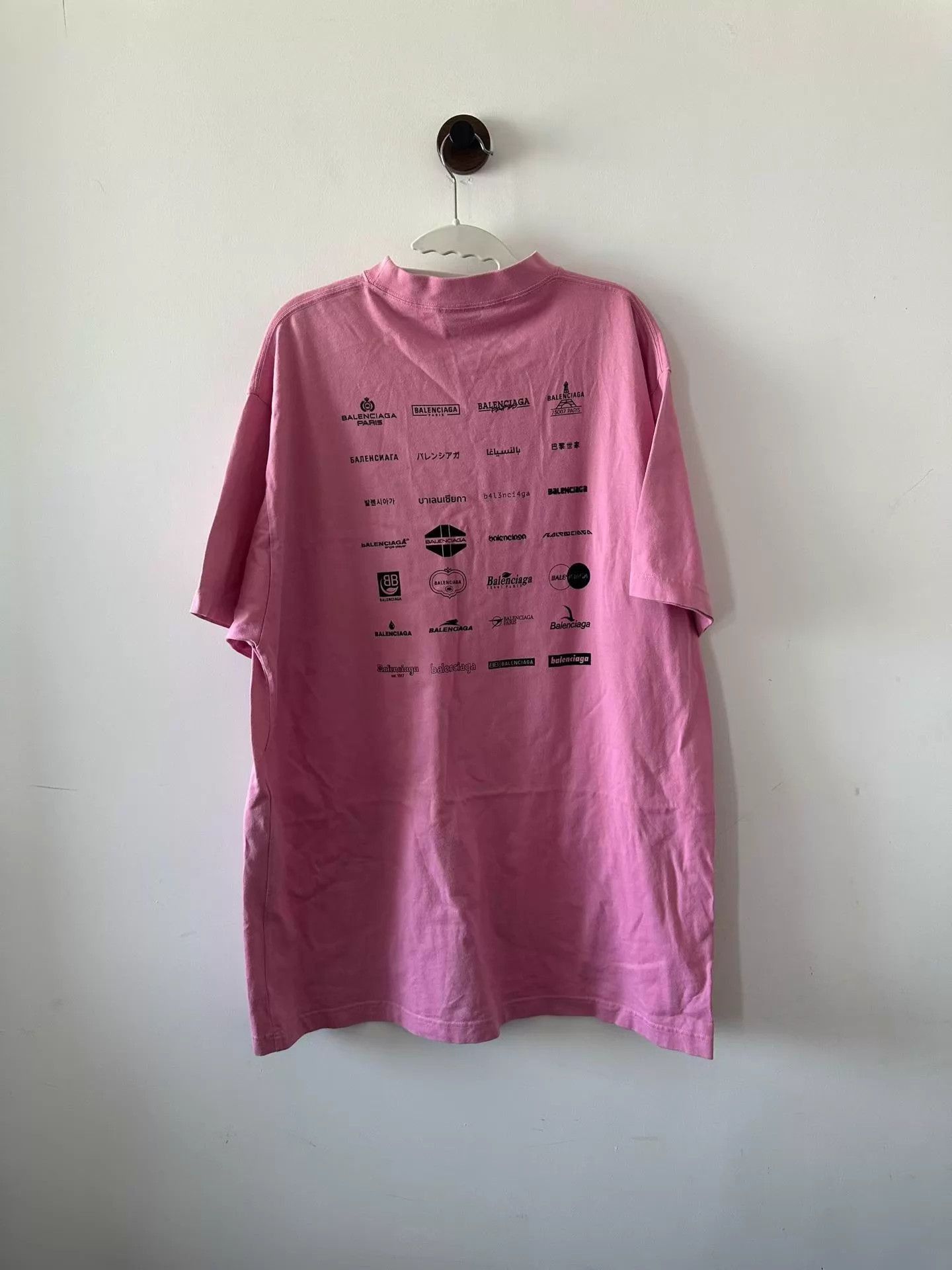 Balenciaga Pink Short Sleeve Graphic T-Shirt Size US S / EU 44-46 / 1 - 2 Thumbnail