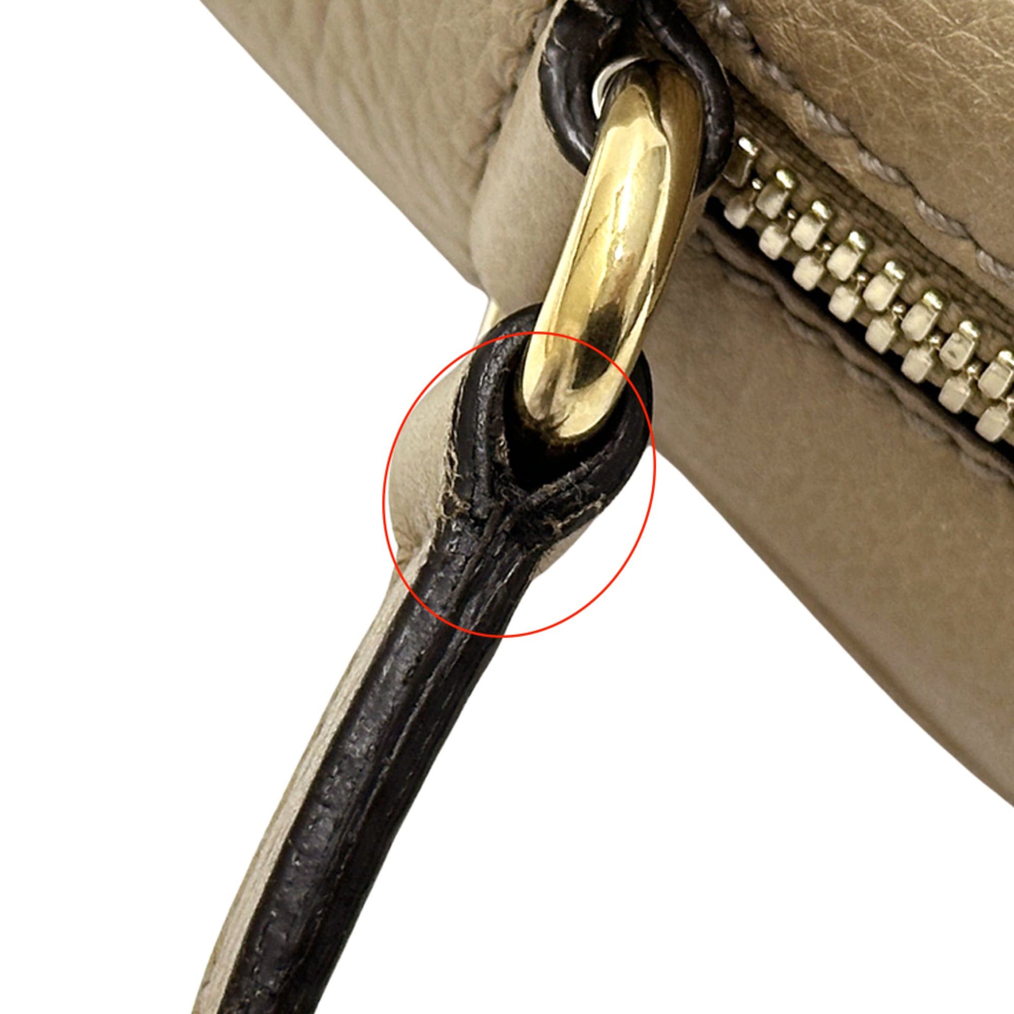 Gucci Gucci women's handbag, Interlocking G design, leather shoulder bag, Soho style, beige, 308364, with tassel, crossbody style. Size ONE SIZE - 11 Thumbnail