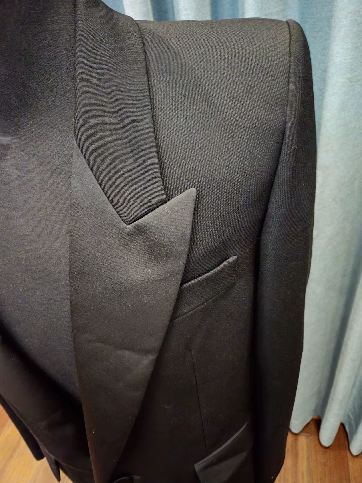 Saint Laurent Paris Saint Laurent Black Satin Lapel Blazer Size US S / EU 44-46 / 1 - 3 Thumbnail