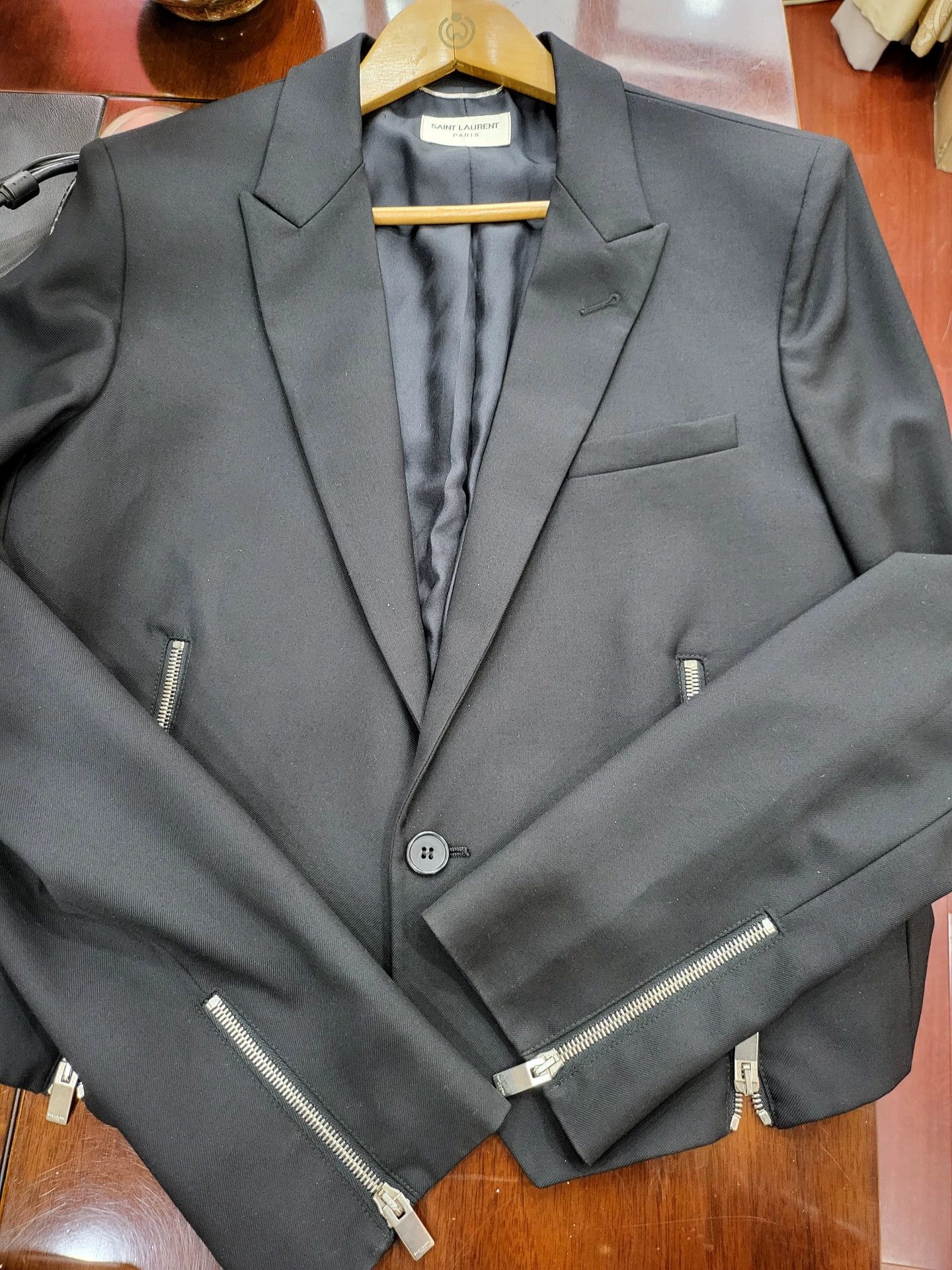 Saint Laurent Paris Saint Laurent Paris Runway Blazer Size US L / EU 52-54 / 3 - 3 Thumbnail