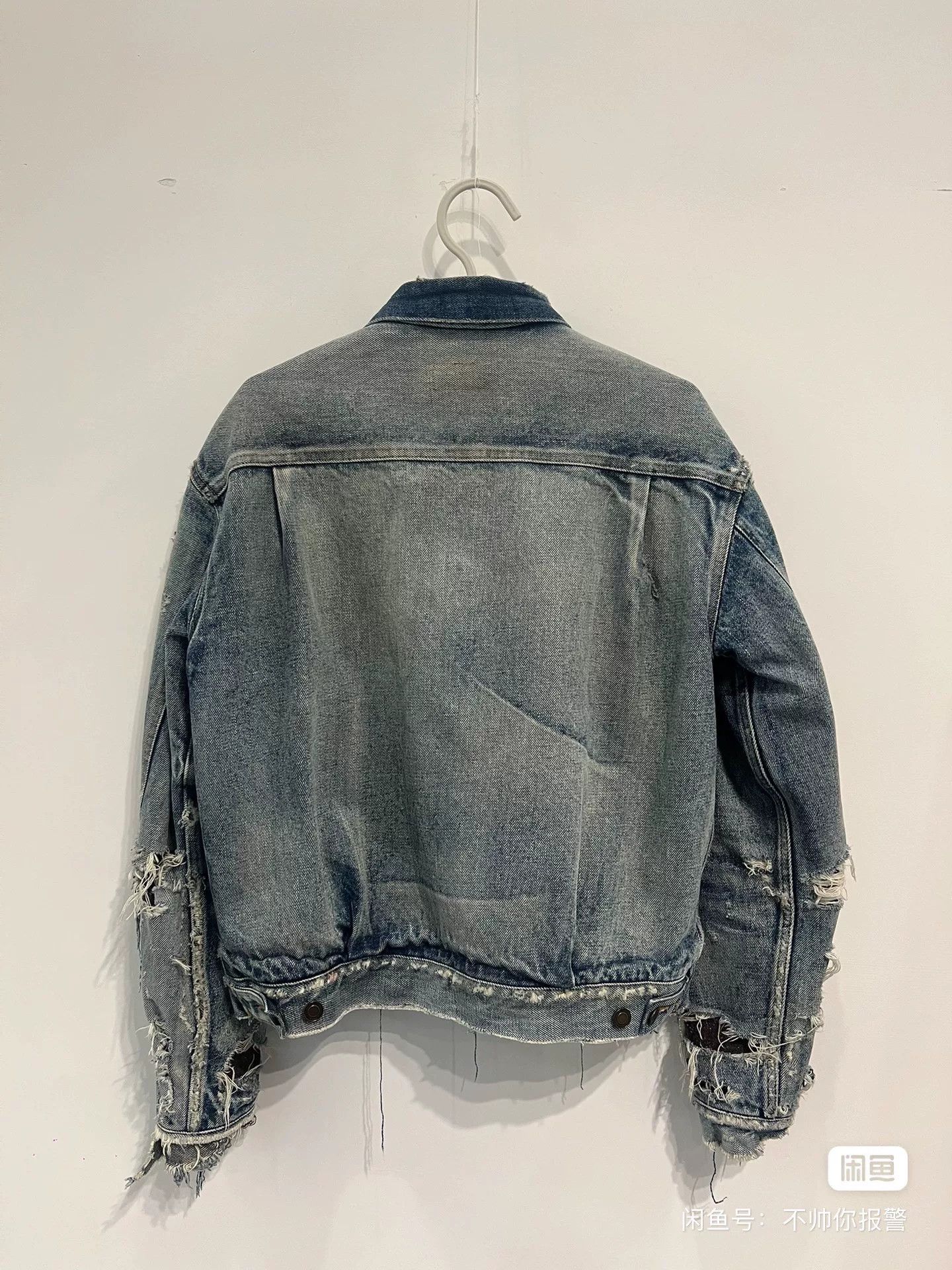 Saint Laurent Paris Saint Laurent Distressed Denim Jacket Size US XS / EU 42 / 0 - 3 Thumbnail