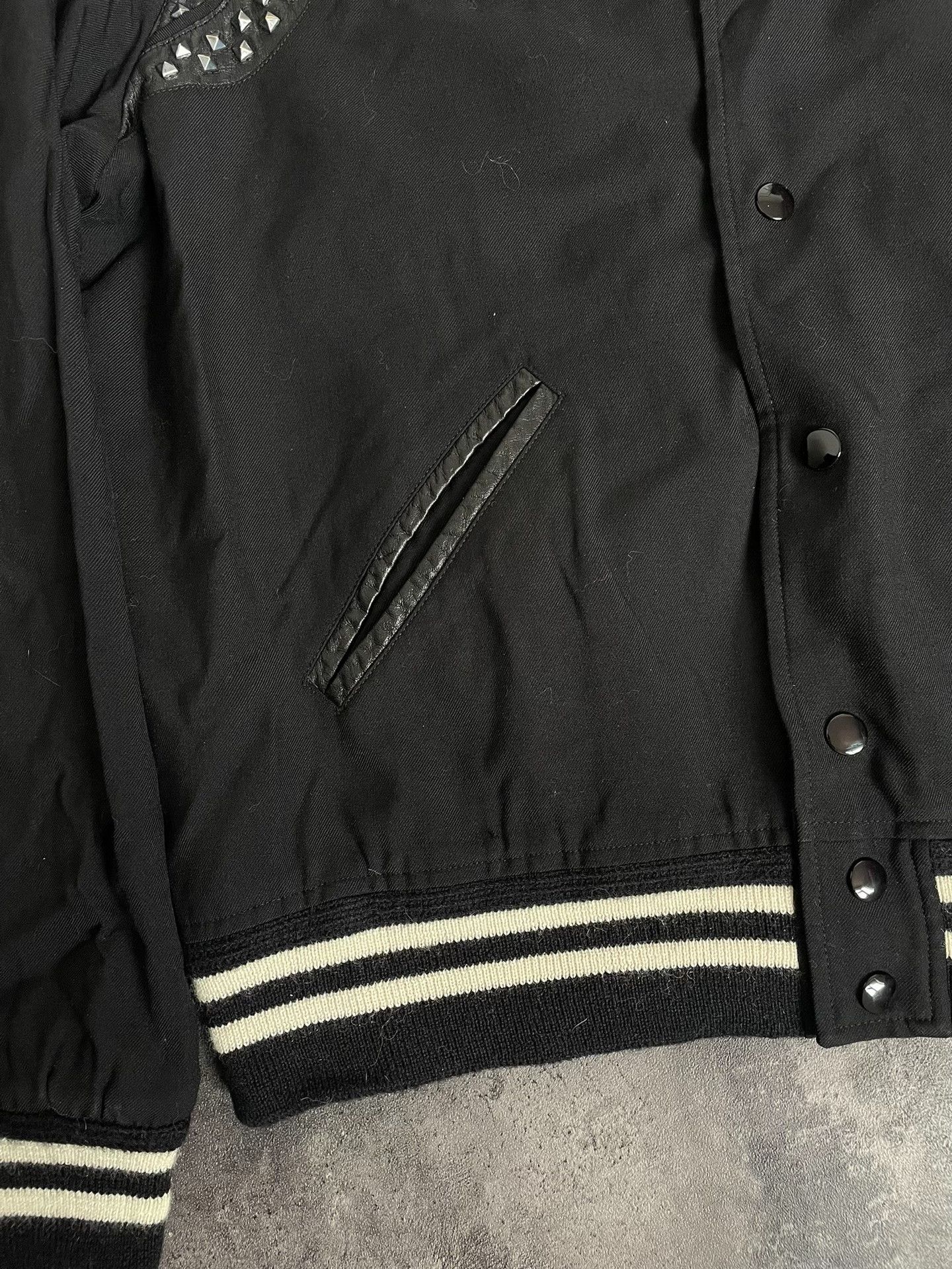 Saint Laurent Paris Saint Laurent Studded Varsity Bomber Jacket Size US L / EU 52-54 / 3 - 5 Thumbnail