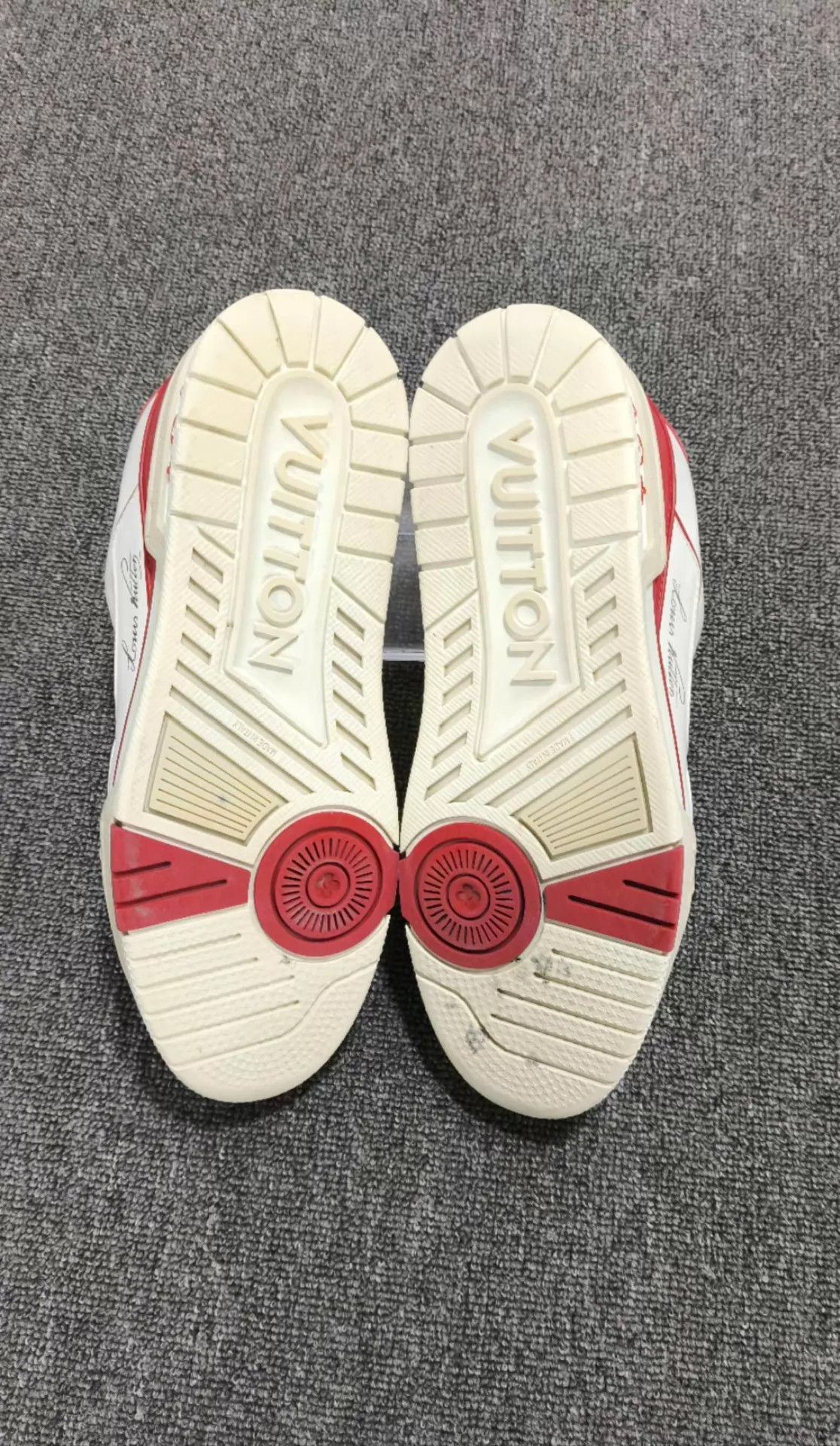 Louis Vuitton White Low-Top Sneakers Size 8.5 Size US 8.5 / EU 41-42 - 6 Thumbnail