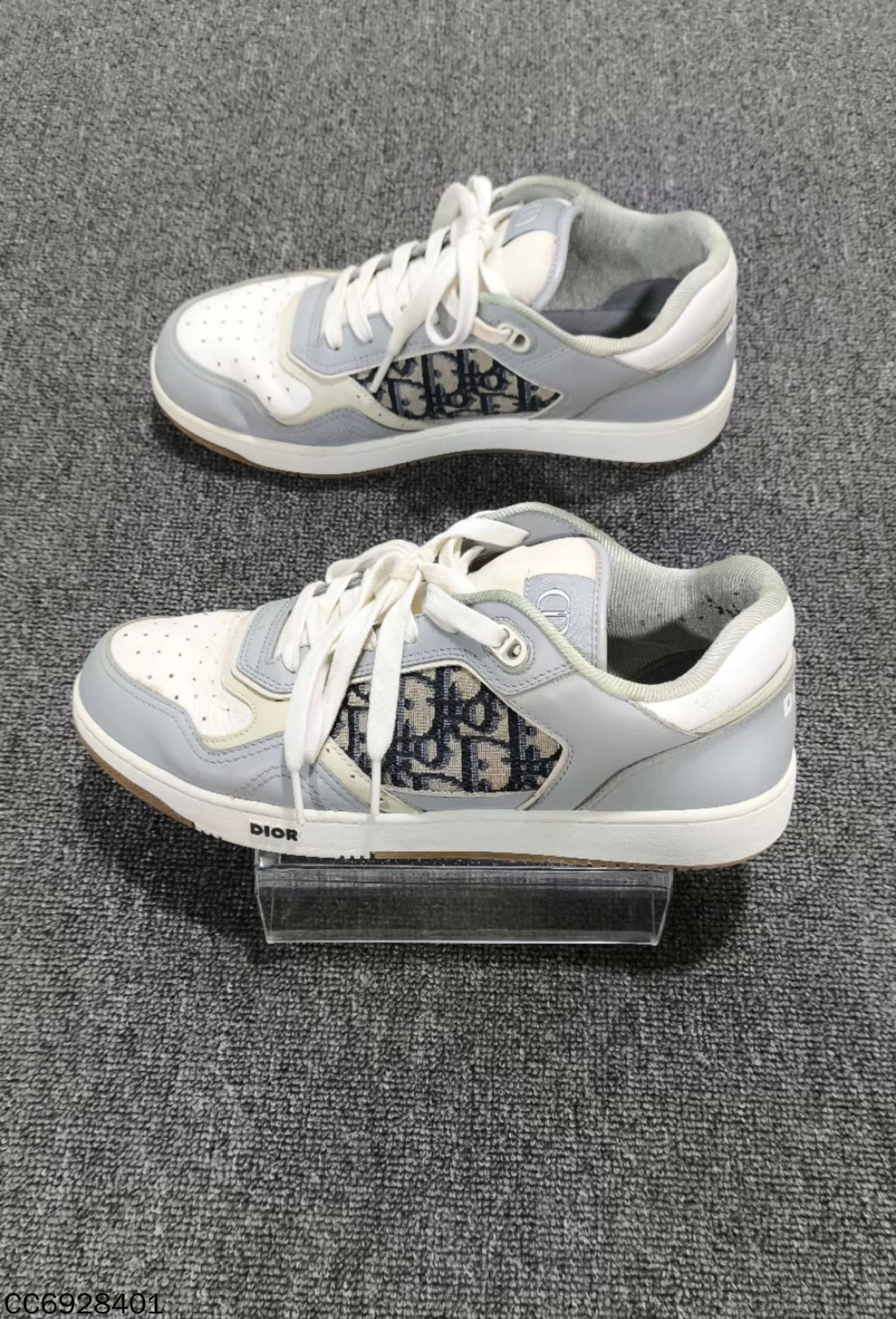 Dior Gray Low-Top Sneakers Size 8.5 Size US 8.5 / EU 41-42 - 4 Thumbnail
