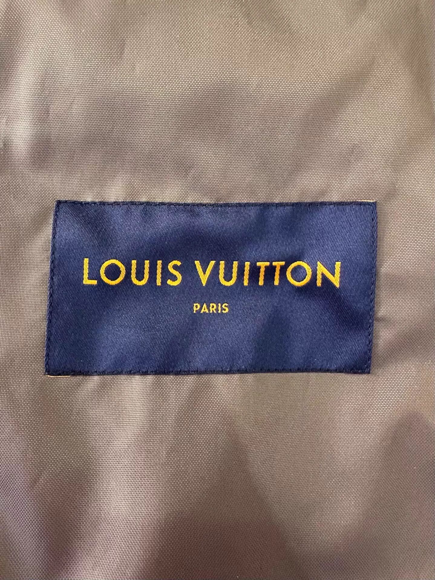 Louis Vuitton Brown Long Hooded Raincoat - Size S Size US S / EU 44-46 / 1 - 6 Thumbnail