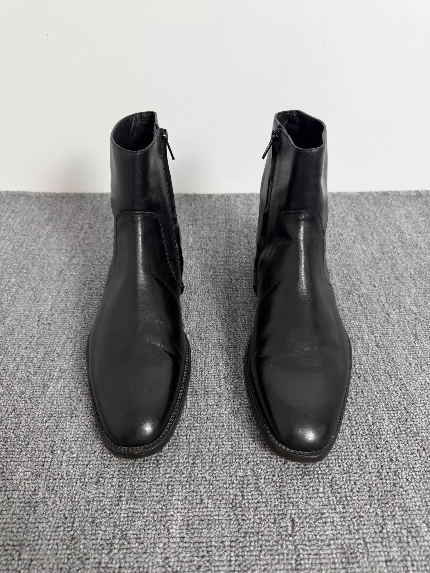 Yves Saint Laurent Black Leather Ankle Boots Size 8 Size US 8 / EU 41 - 2 Thumbnail