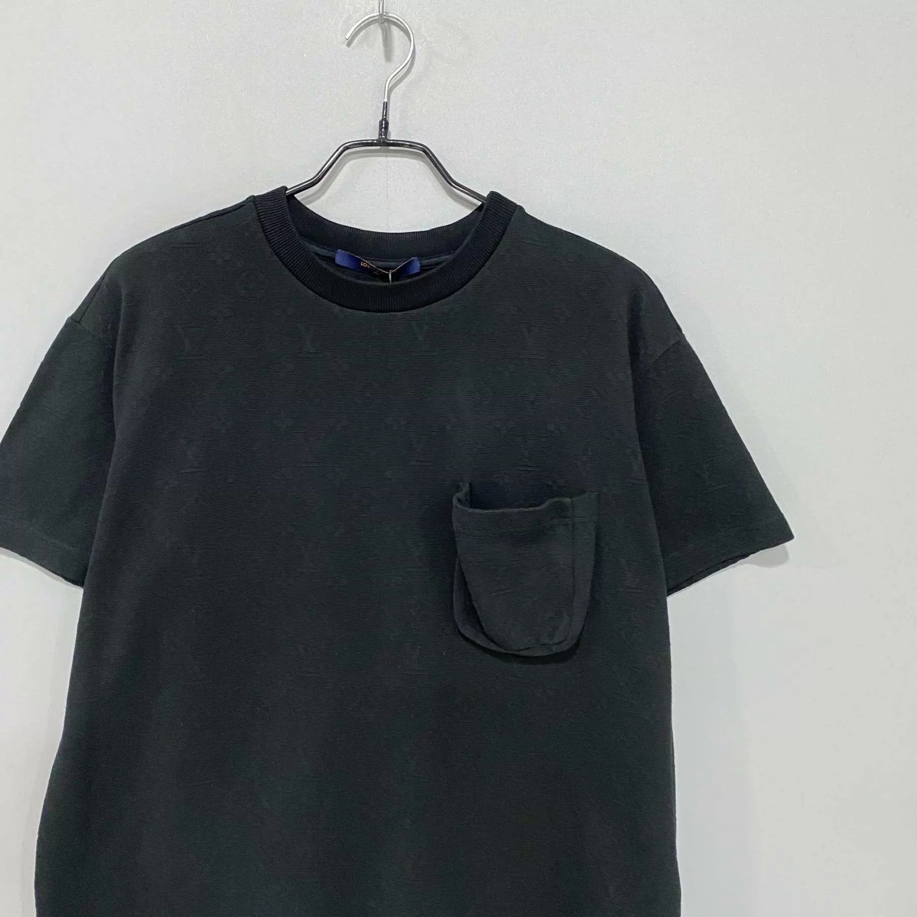 Louis Vuitton Black Short-Sleeve Pocket T-Shirt Size US S / EU 44-46 / 1 - 2 Thumbnail