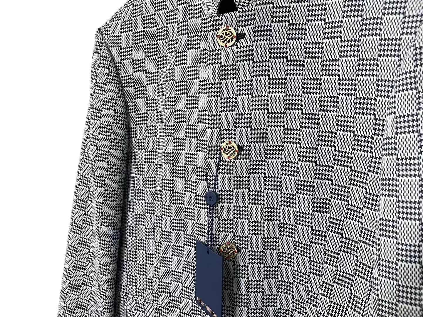 Louis Vuitton Multi Checkered Light Jacket Size M Size US M / EU 48-50 / 2 - 2 Thumbnail