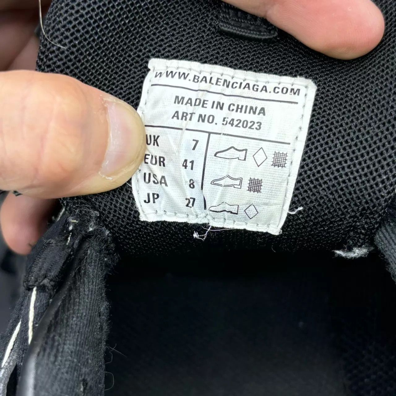 Balenciaga Black Chunky Low-Top Sneakers Size 8 Size US 8 / EU 41 - 8 Thumbnail