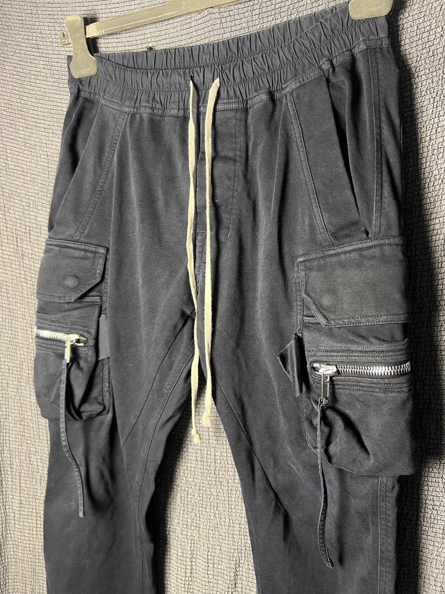 Rick Owens Black Cargo Pants with Drawstring and Zip Pockets Size 34 Size US 34 / EU 50 - 3 Thumbnail