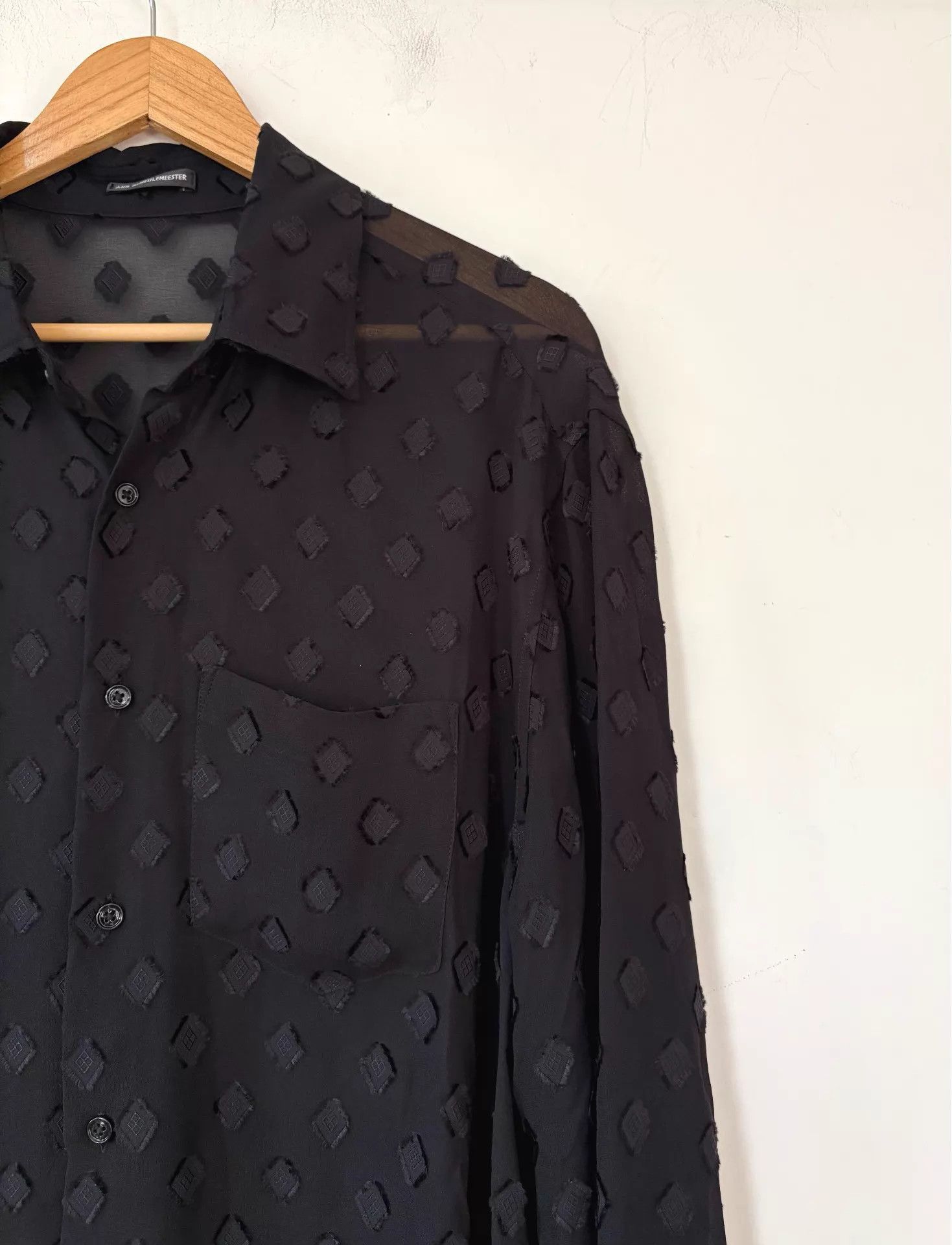 Ann Demeulemeester Black Long-Sleeve Button-Up Shirt with Diamond Pattern Size US M / EU 48-50 / 2 - 6 Thumbnail