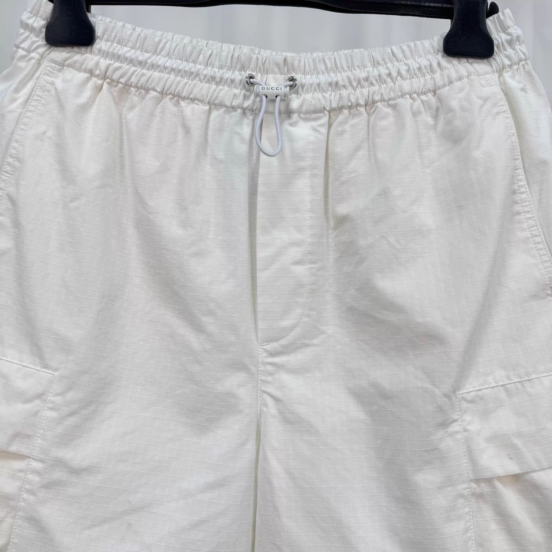 Gucci White Shorts with Striped Pocket Detail Size US 30 / EU 46 - 3 Thumbnail