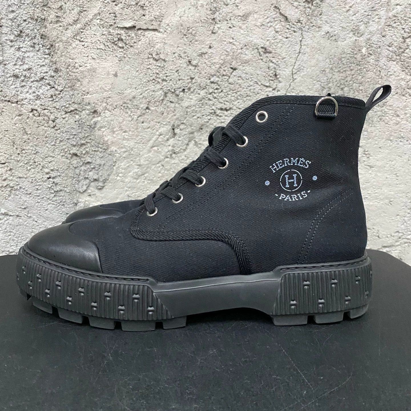 Hermes Black High-Top Sneakers Size 9 Size US 9 / EU 42 - 2 Thumbnail
