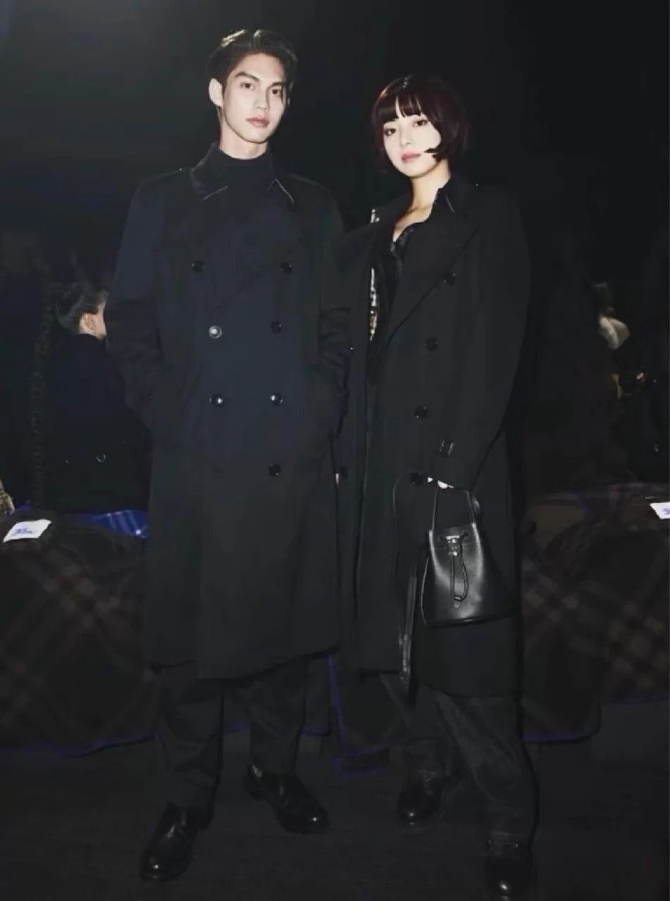 Burberry Black Trench Coat with Double Breasted Design Size US L / EU 52-54 / 3 - 7 Thumbnail
