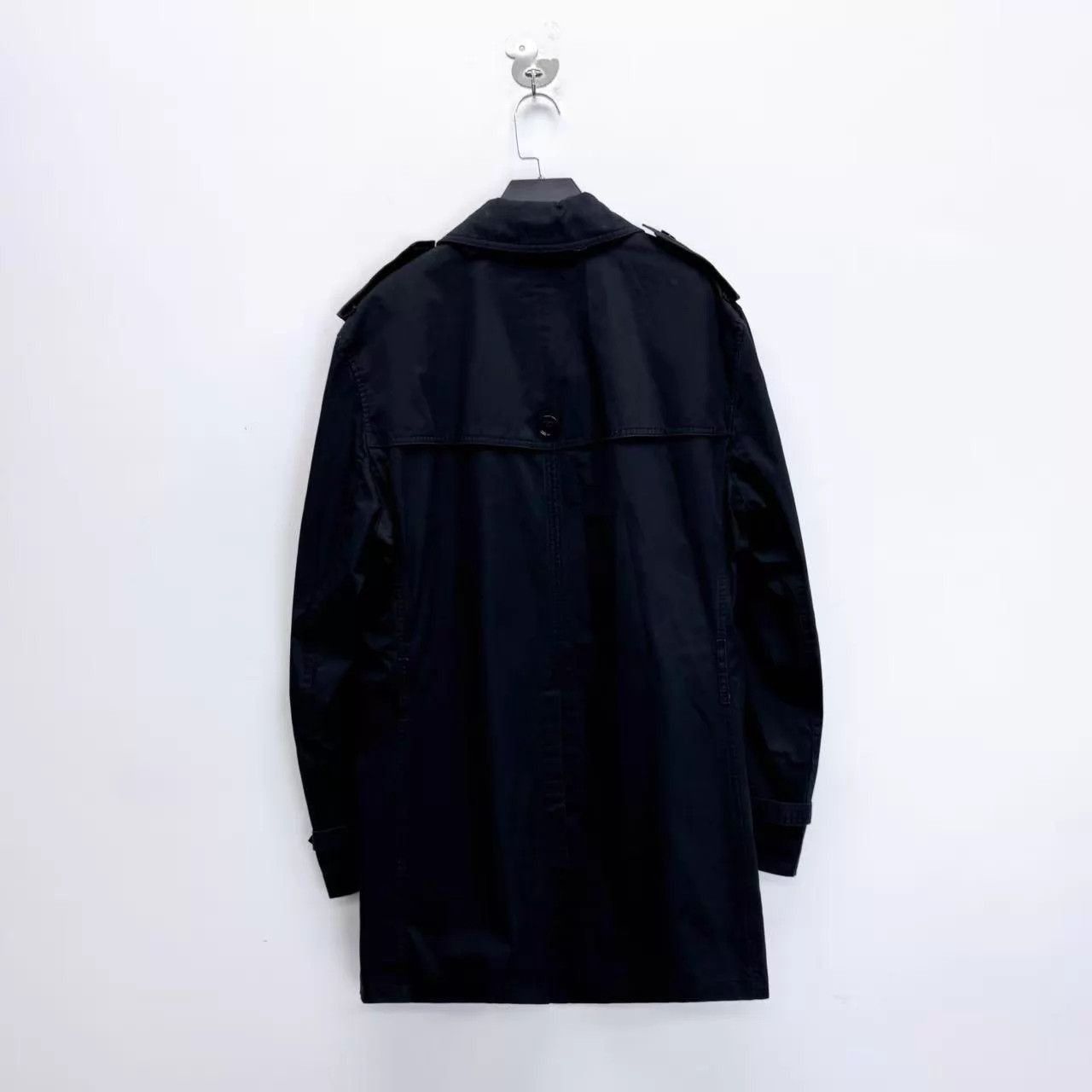 Burberry Black Trench Coat with Double Breasted Design Size US L / EU 52-54 / 3 - 2 Thumbnail