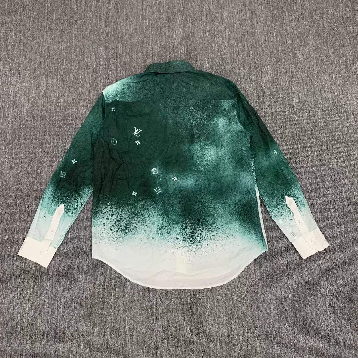 Louis Vuitton Green Tie-Dye Print Button-Up Shirt Size US L / EU 52-54 / 3 - 2 Thumbnail