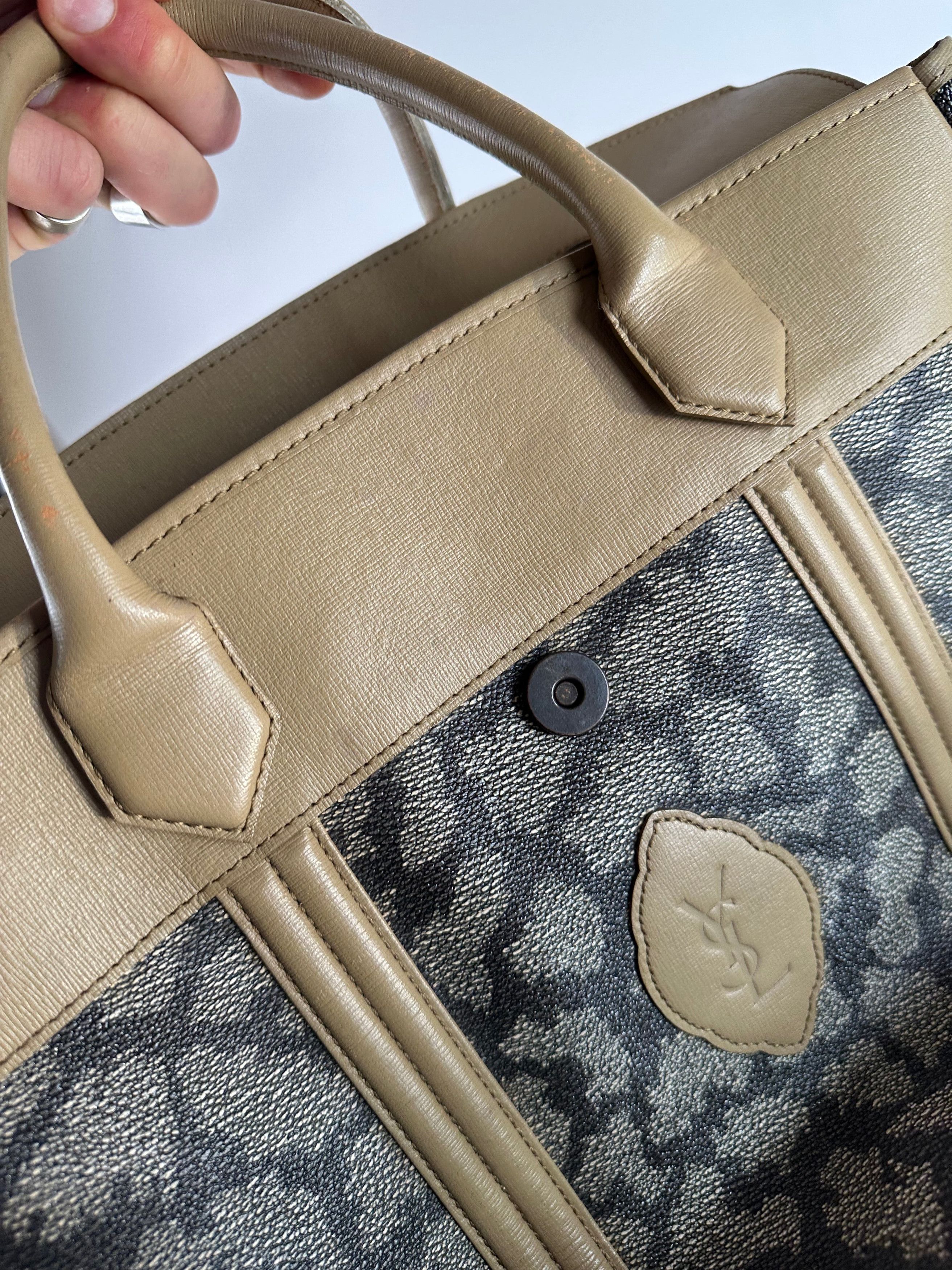 Other Vintage Yves Saint Laurent Stone Monogram Leather Handbag Bl Size ONE SIZE - 4 Thumbnail