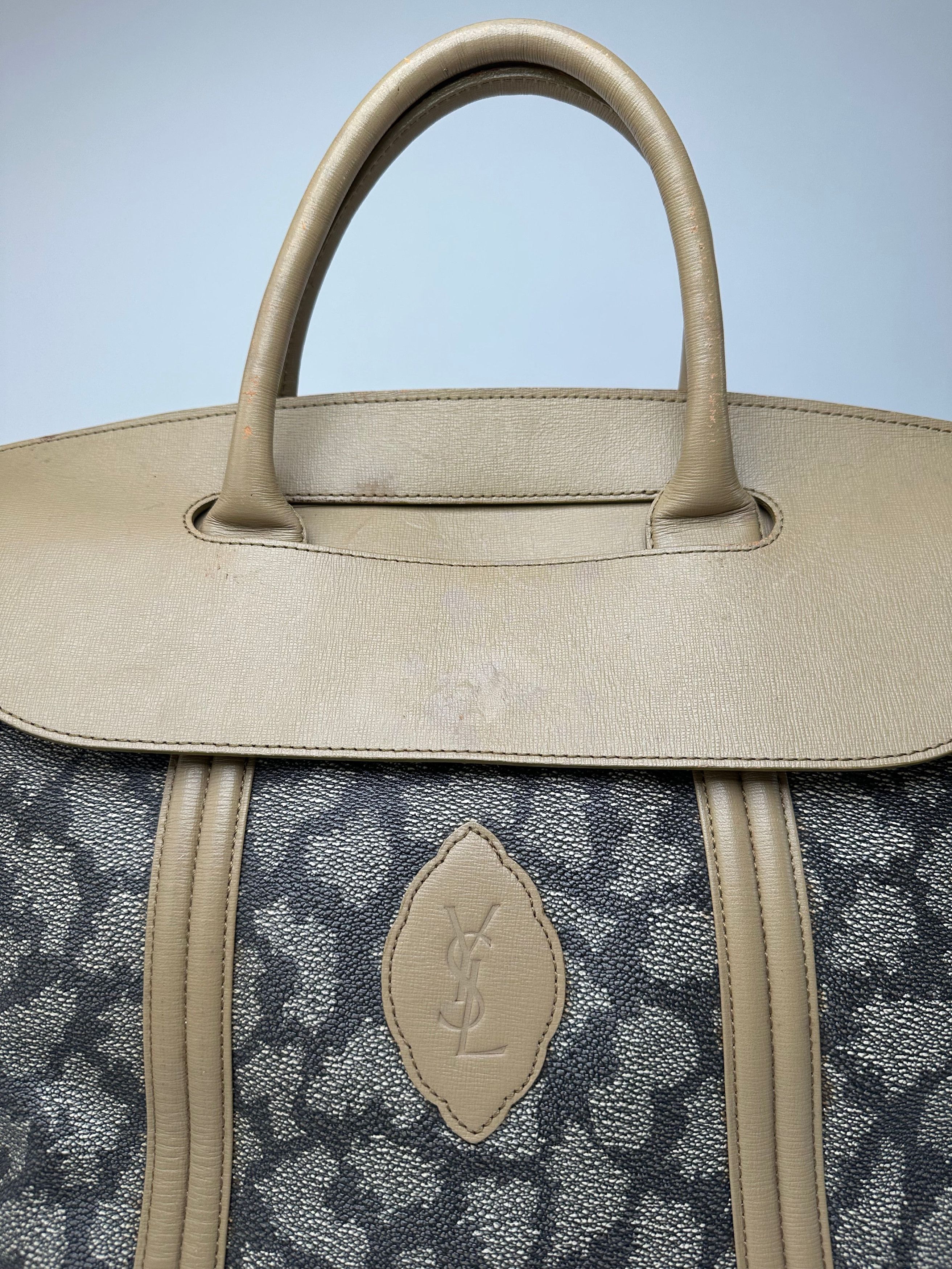Other Vintage Yves Saint Laurent Stone Monogram Leather Handbag Bl Size ONE SIZE - 6 Thumbnail