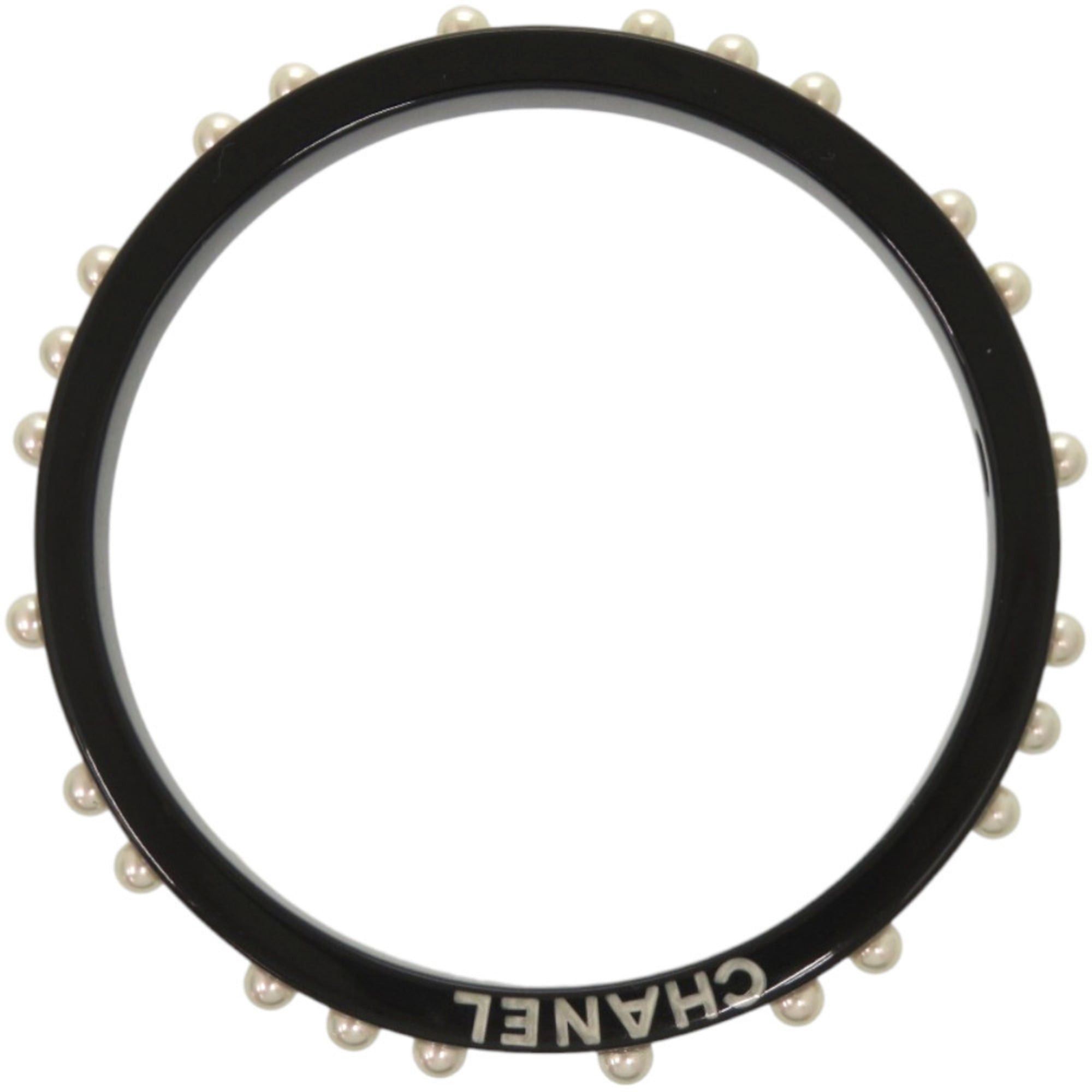 Chanel Excellent condition Chanel logo faux pearl plastic black bangle 1736CHANEL Size ONE SIZE - 2 Thumbnail