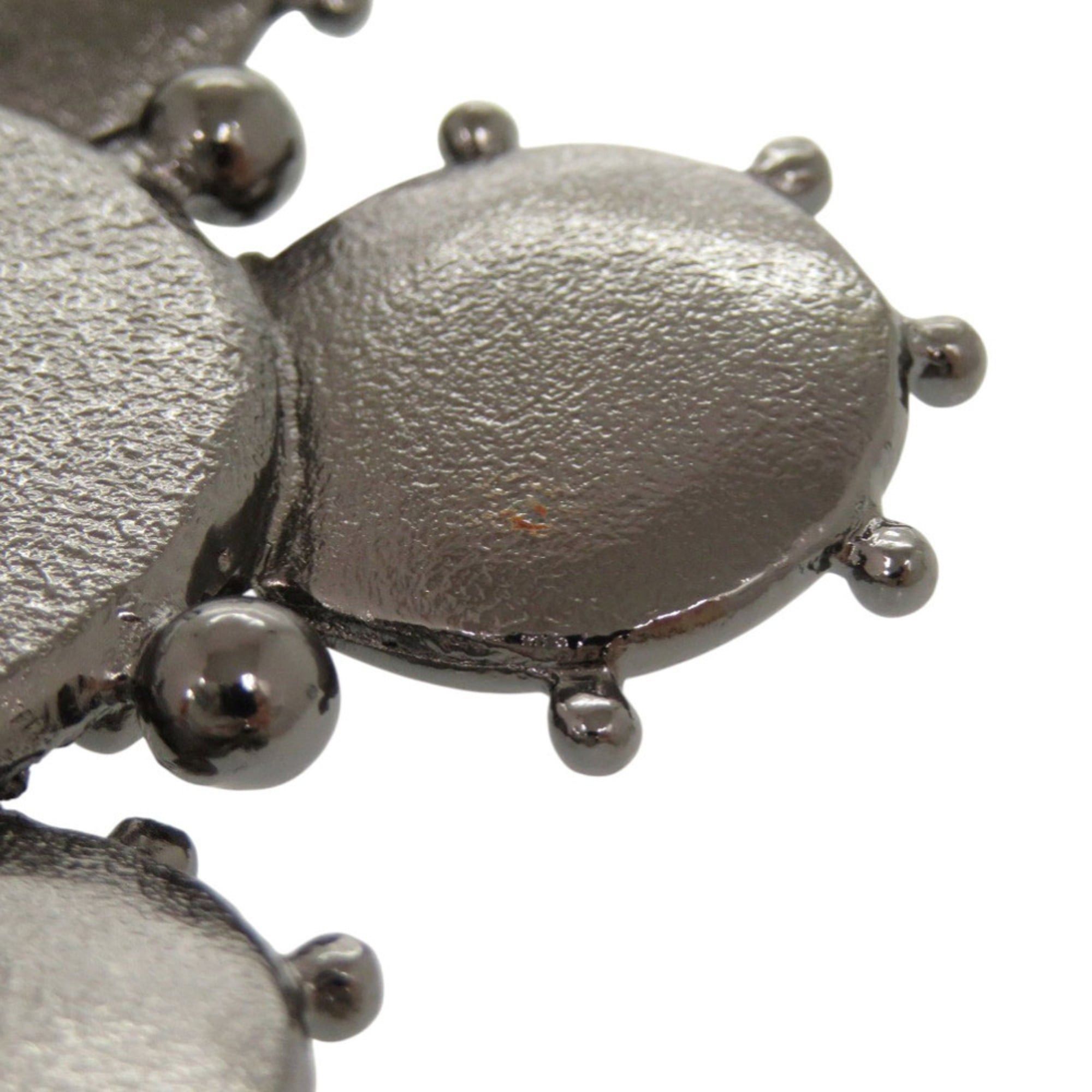 Chanel Excellent condition Chanel Coco Mark 05A Metal Black Silver Brooch 0722CHANEL Size ONE SIZE - 5 Thumbnail