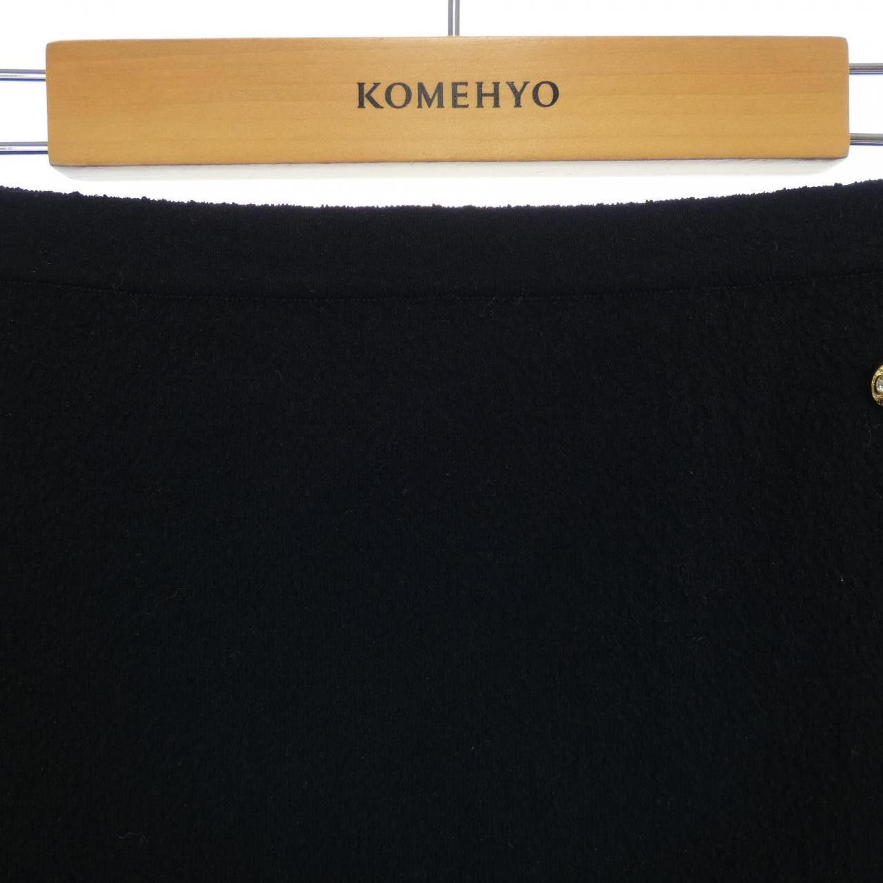 Chanel Chanel Chanel Skirt Textile Skirts P80100K11542 DUTY FREE for USA Size ONE SIZE - 6 Thumbnail