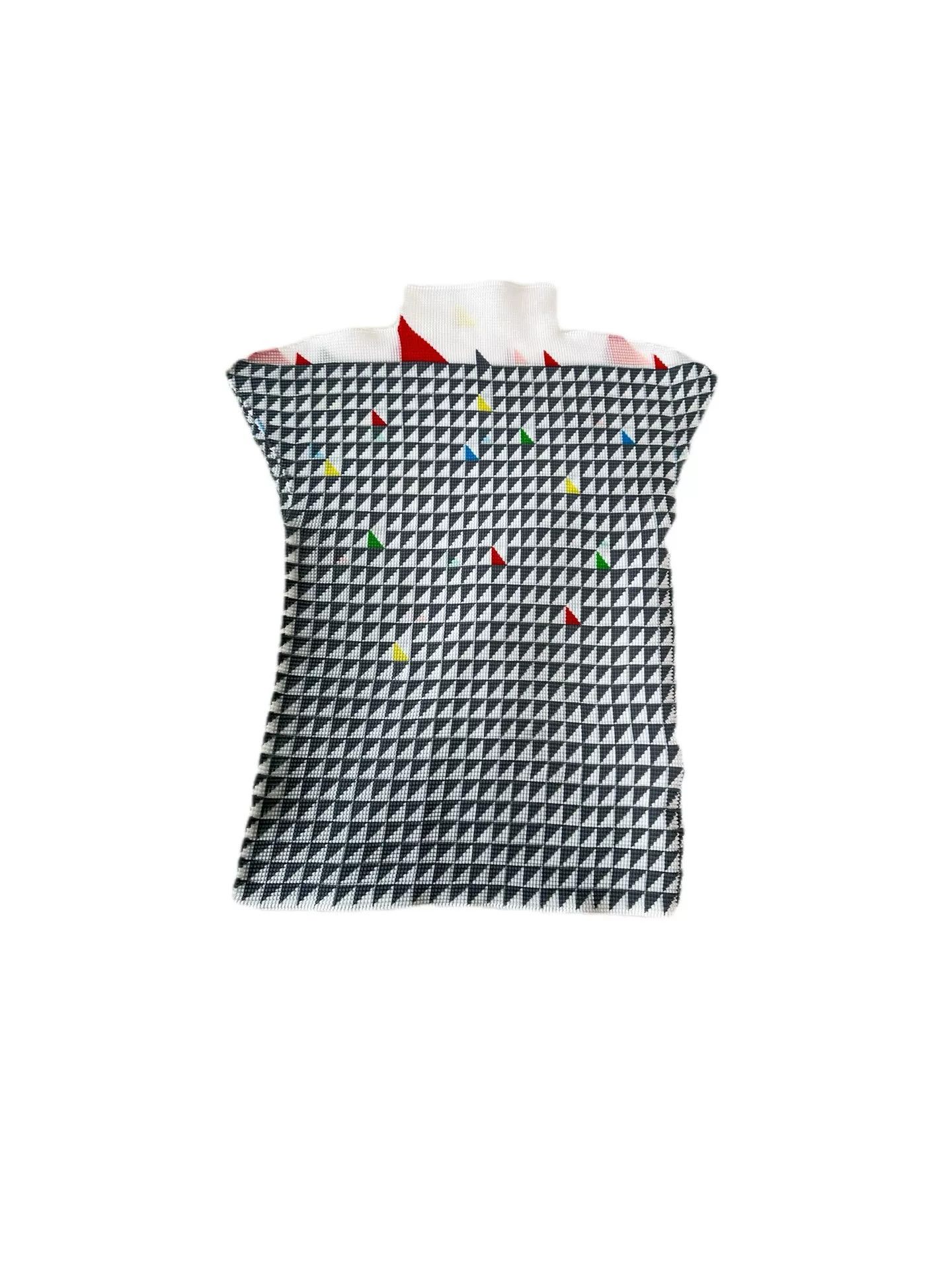 Pleats Please Issey Miyake Issey Miyake Vintage Pleated Turtleneck Top Size M / US 6-8 / IT 42-44 - 2 Thumbnail