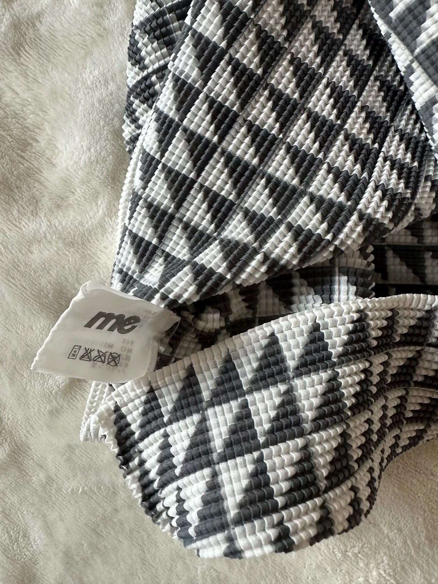 Pleats Please Issey Miyake Issey Miyake Vintage Pleated Turtleneck Top Size M / US 6-8 / IT 42-44 - 4 Thumbnail