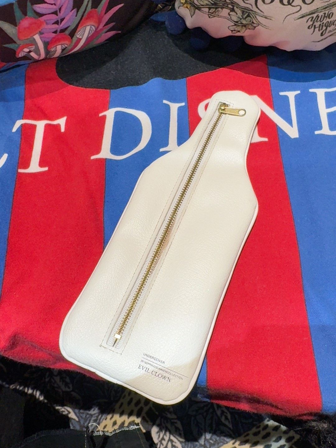 Undercover Undercover Whiskey Bottle Small Pouch Size ONE SIZE - 2 Thumbnail