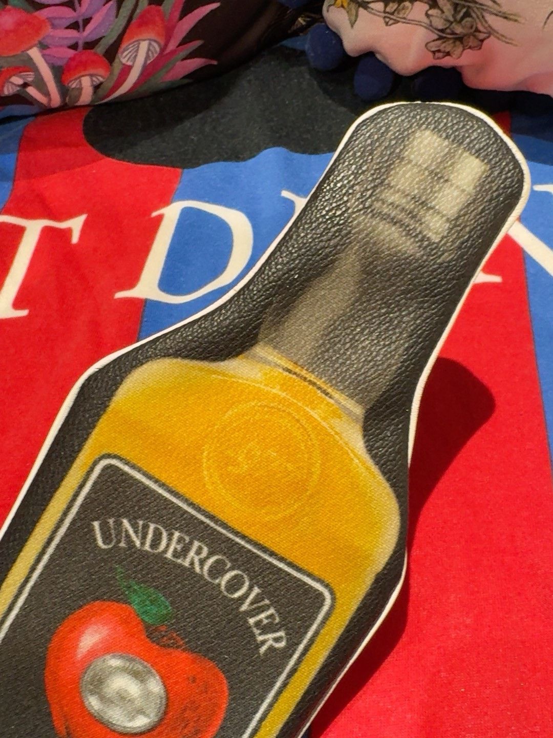 Undercover Undercover Whiskey Bottle Small Pouch Size ONE SIZE - 4 Thumbnail