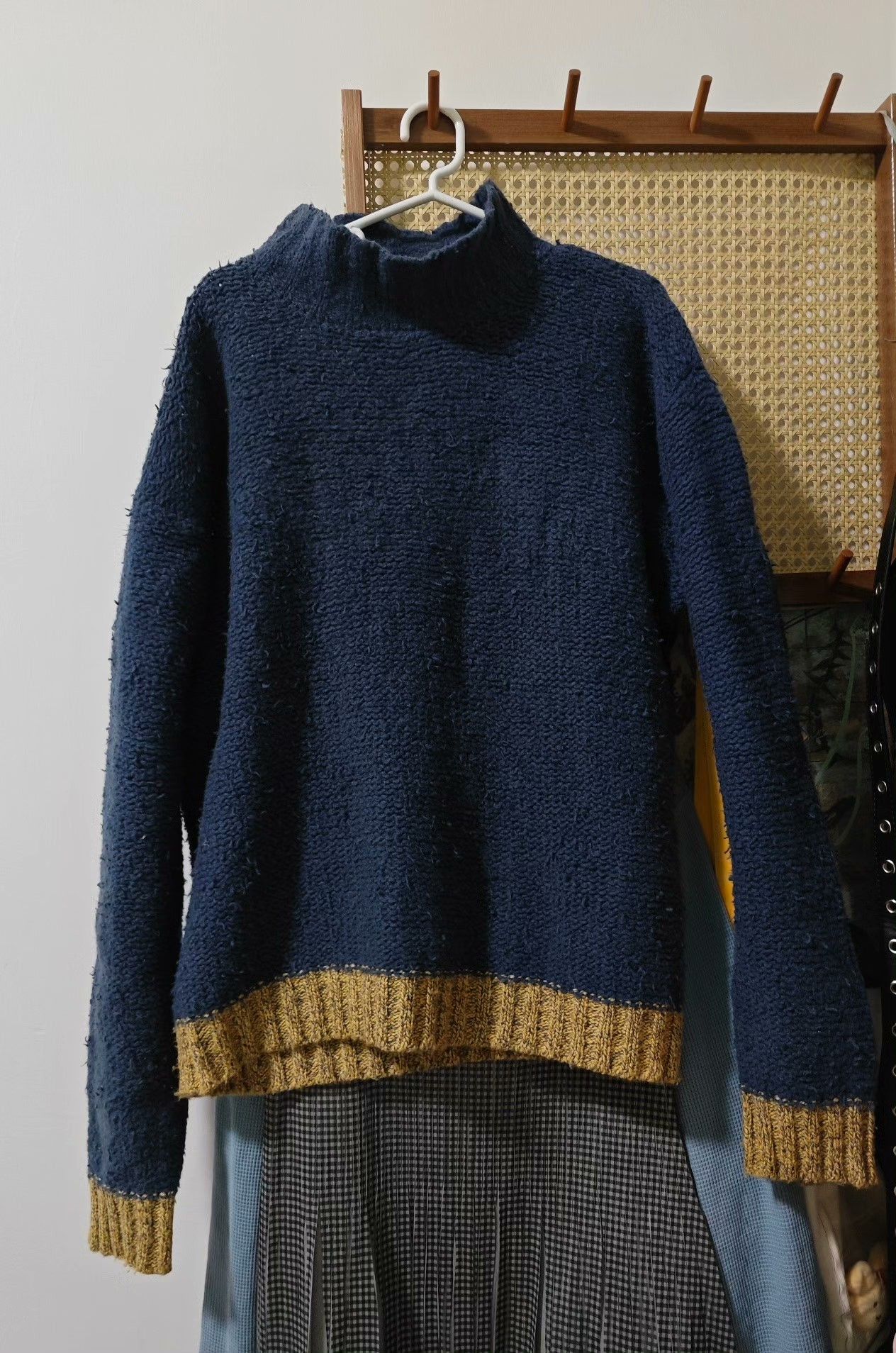 Issey Miyake Issey Miyake Mid-High Neck Wool Sweater Size M / US 6-8 / IT 42-44 - 3 Thumbnail