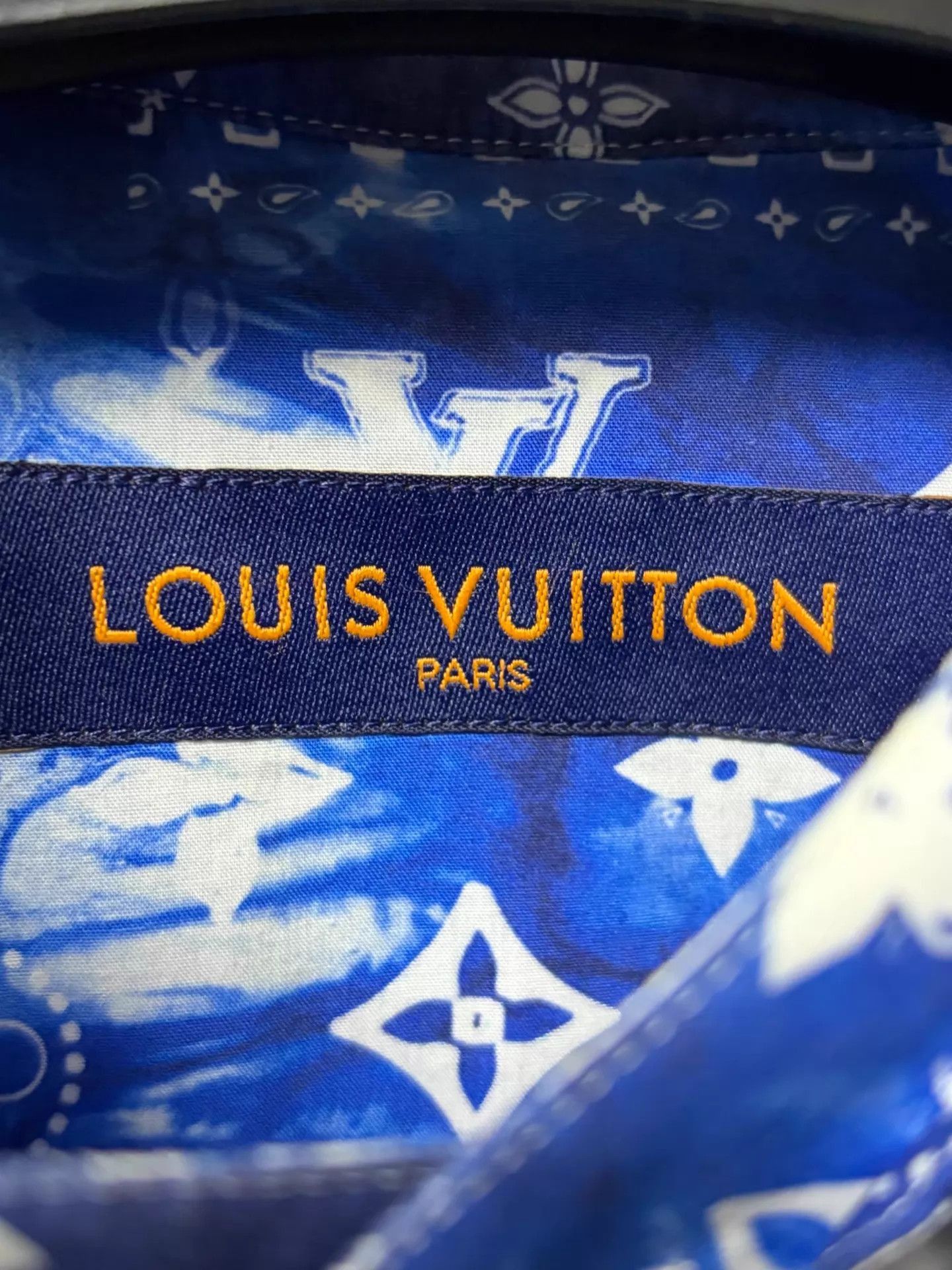 Louis Vuitton Blue Patterned Short Sleeve Button-Up Shirt Size US M / EU 48-50 / 2 - 3 Thumbnail
