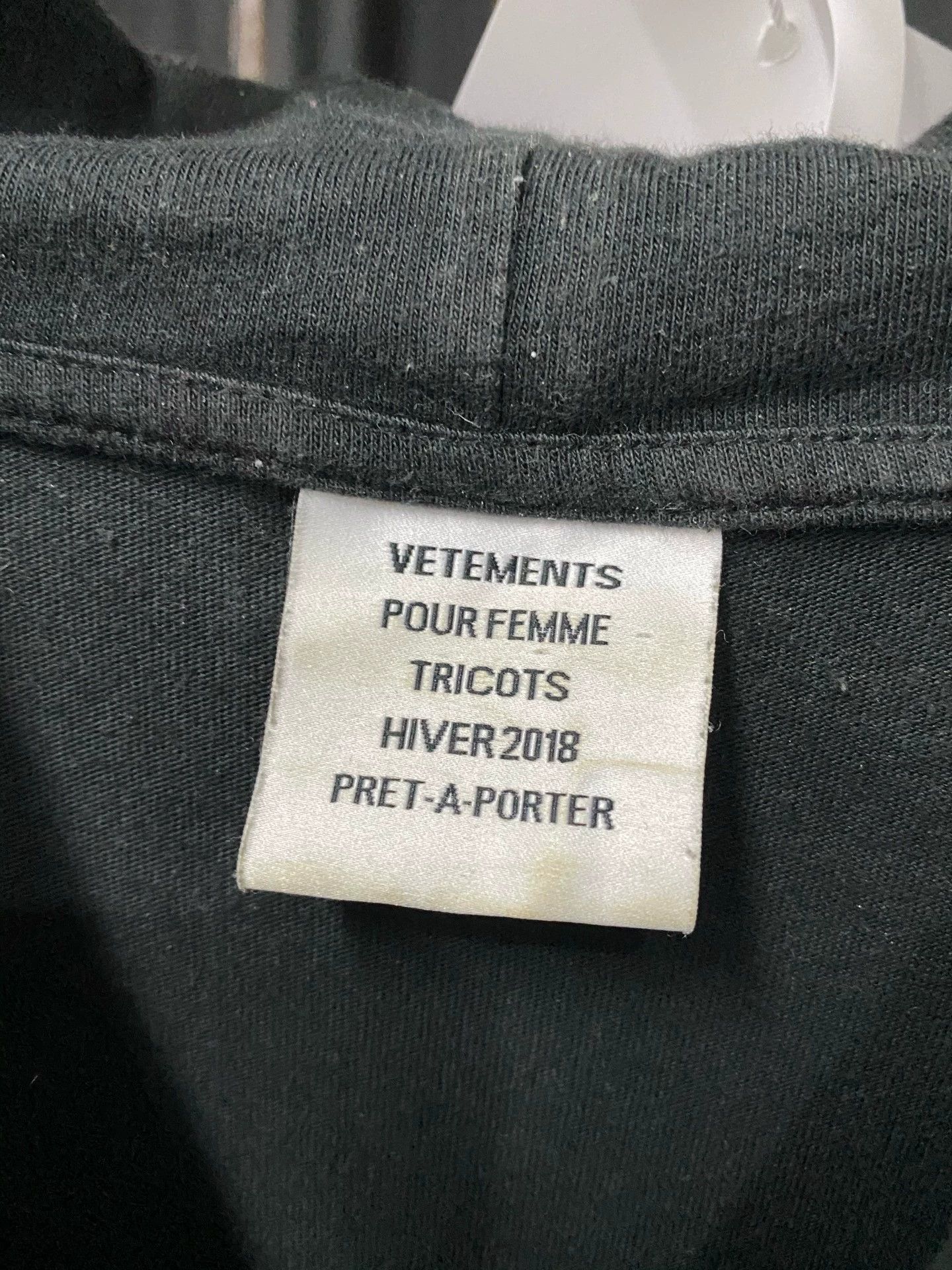 Vetements Black Graphic Print Long Sleeve Hoodie Size US S / EU 44-46 / 1 - 7 Thumbnail