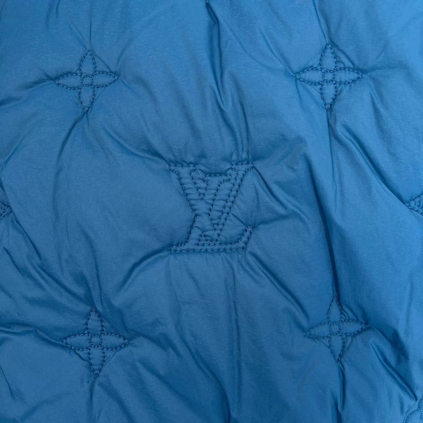 Louis Vuitton Blue Quilted Puffer Vest - Size M Size US M / EU 48-50 / 2 - 6 Thumbnail