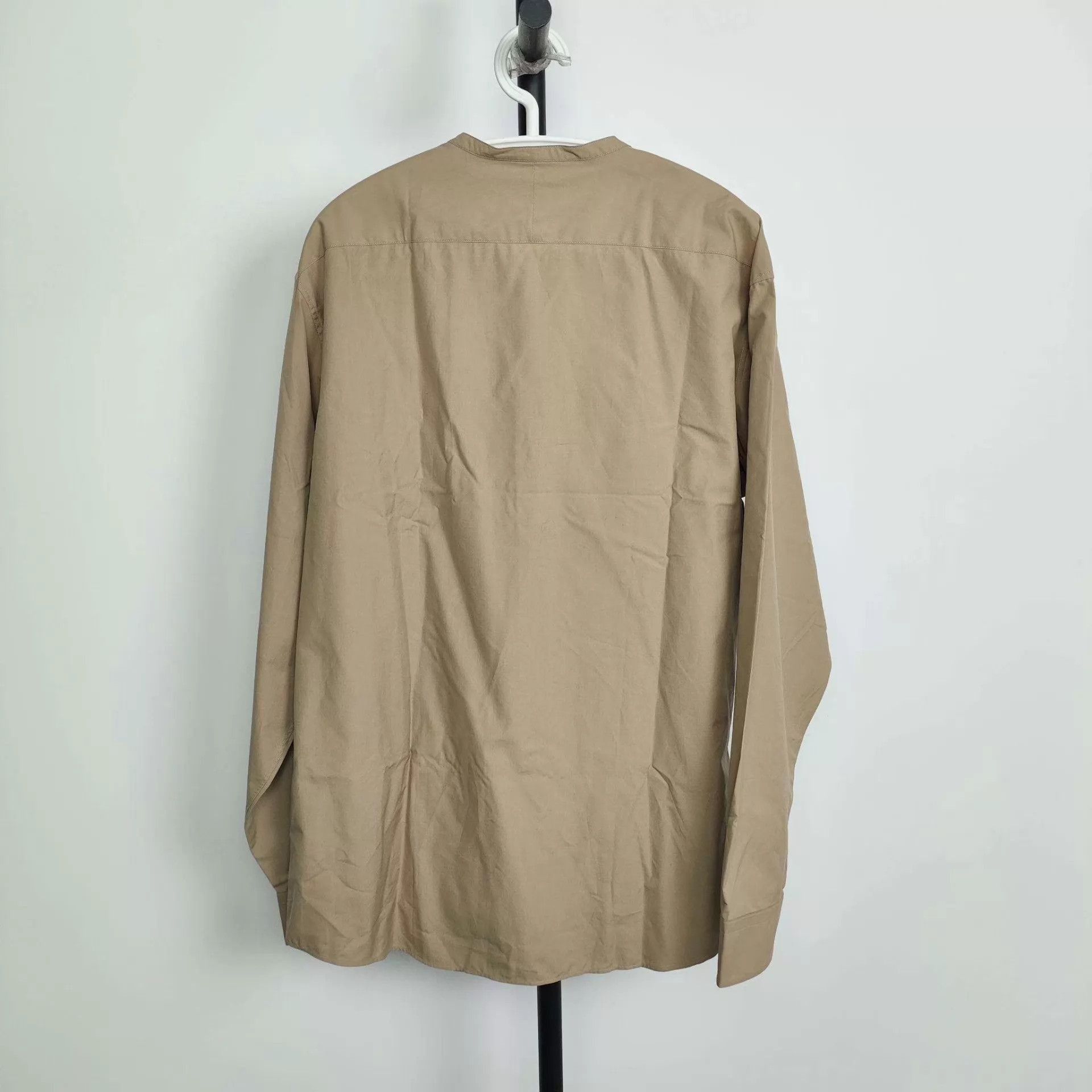 Hermes Beige Long Sleeve Button-Up Shirt Size L Size US L / EU 52-54 / 3 - 2 Thumbnail
